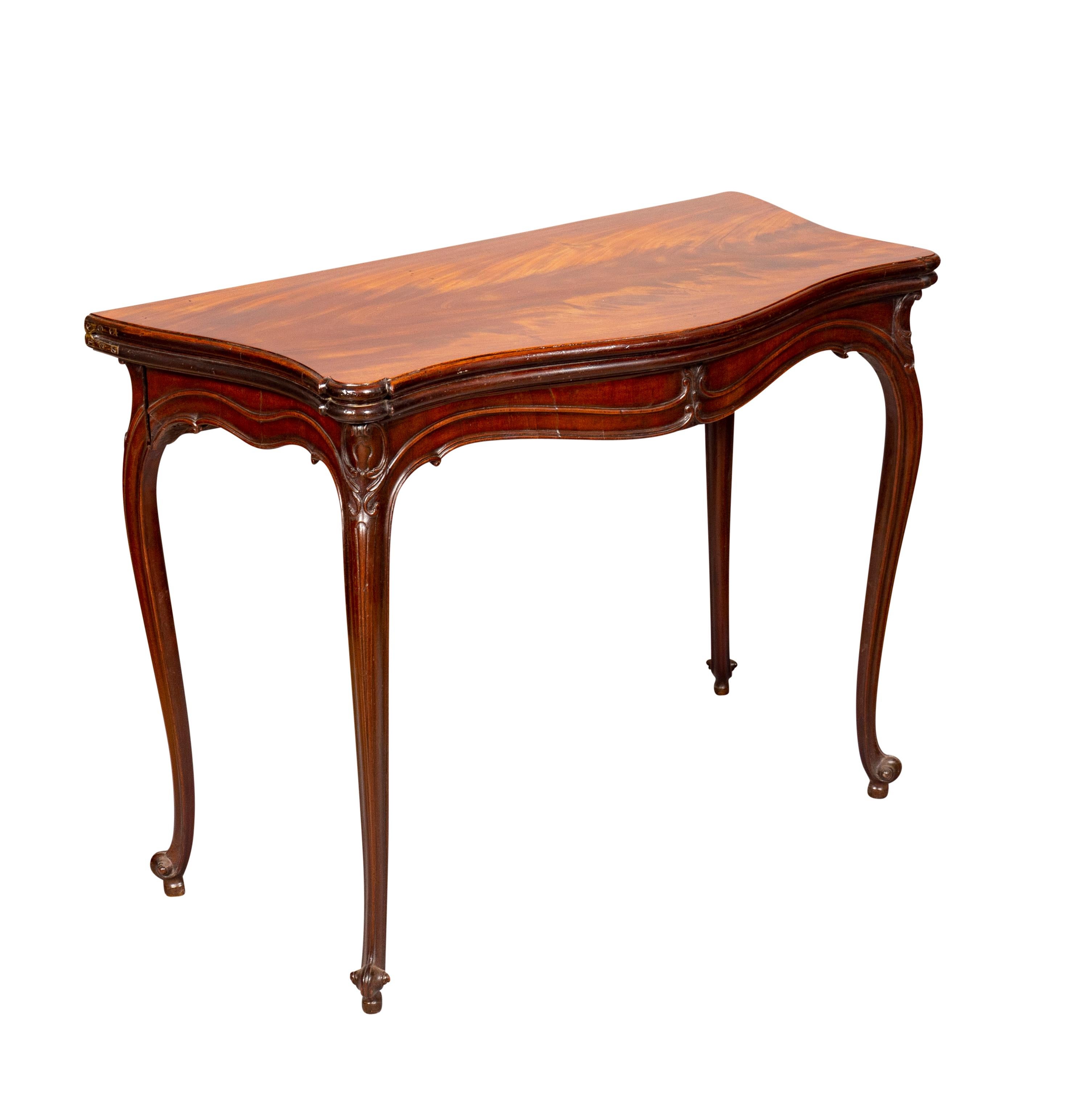 Fine Pair of George III Mahogany Games Tables For Sale 2