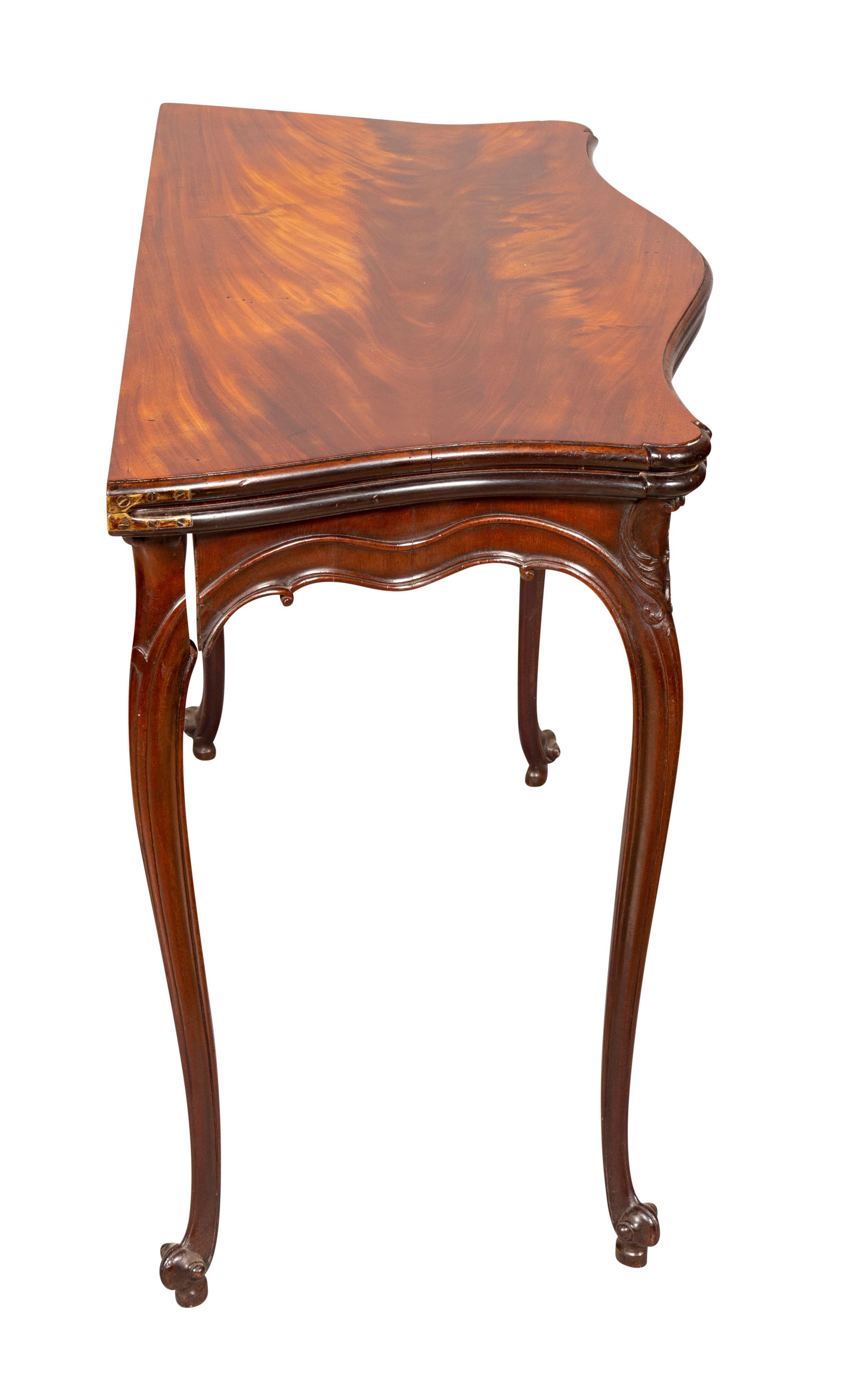 Fine Pair of George III Mahogany Games Tables For Sale 3