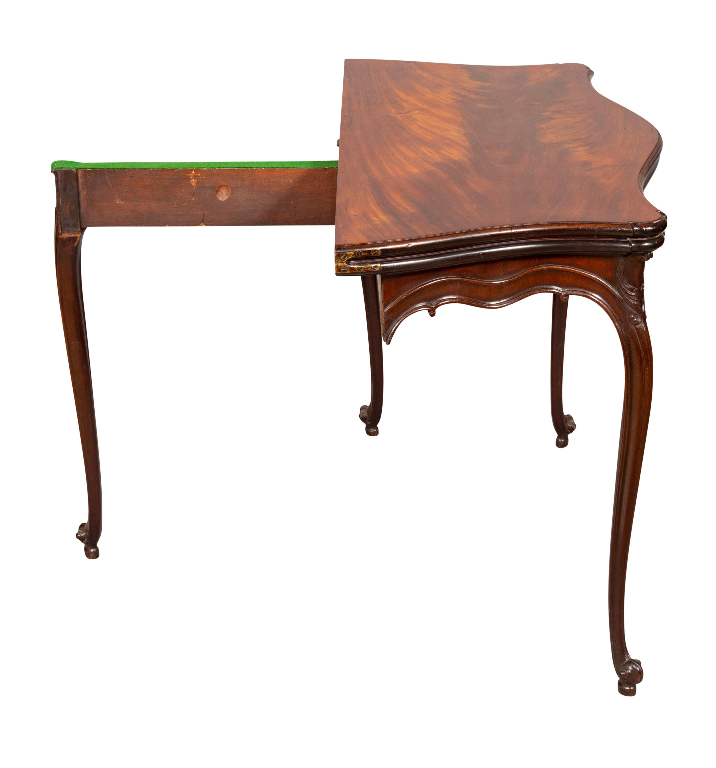 Fine Pair of George III Mahogany Games Tables For Sale 4