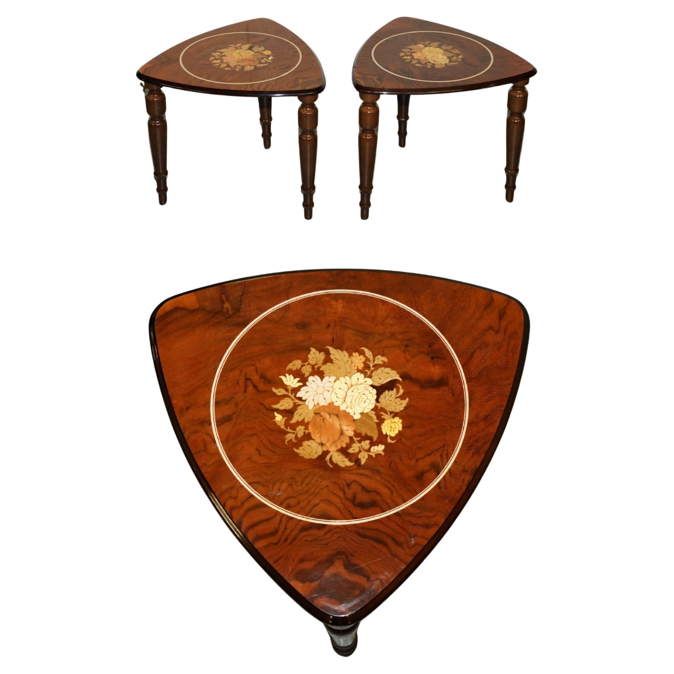 FINE PAIR OF ITALIAN BURR WALNUT MARQUETRY INLAID SiDE END LAMP WINE TABLES