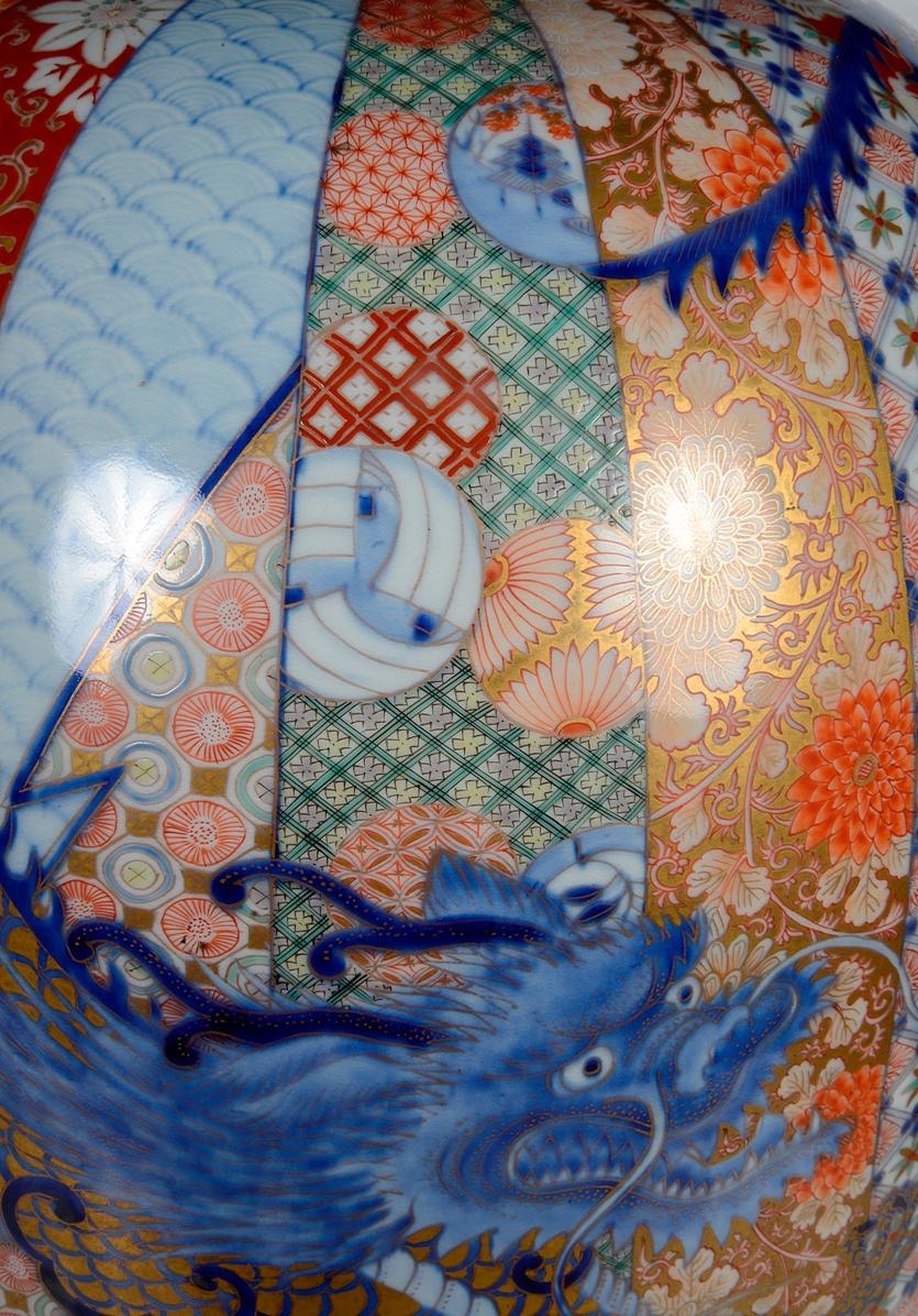 Fine Pair of Japanese Fukagawa Porcelain Vases, circa 1890 For Sale 2