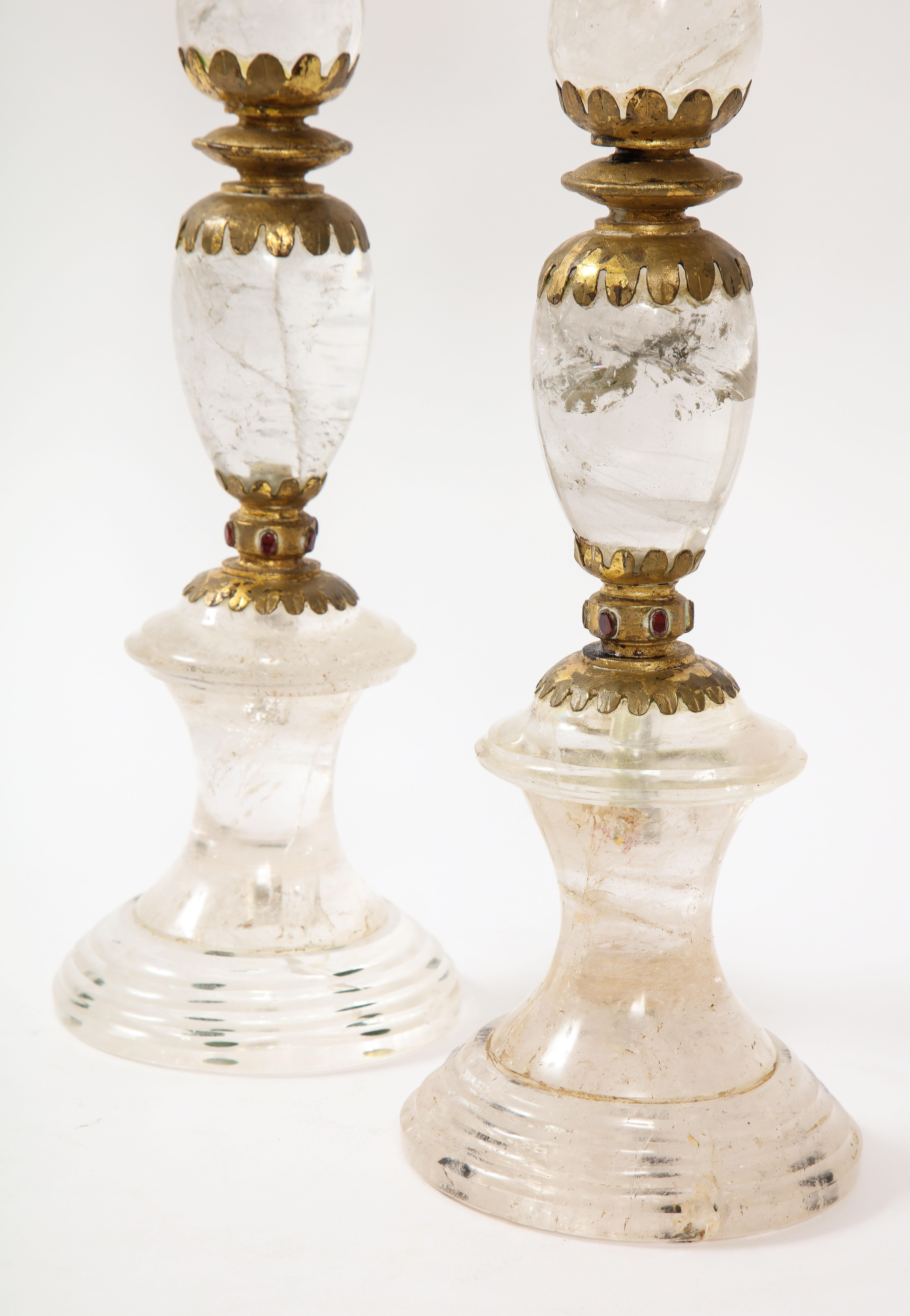 Paire de chandeliers Art Déco français en cristal de roche ornés de bijoux attribués à « Baguès » en vente 5