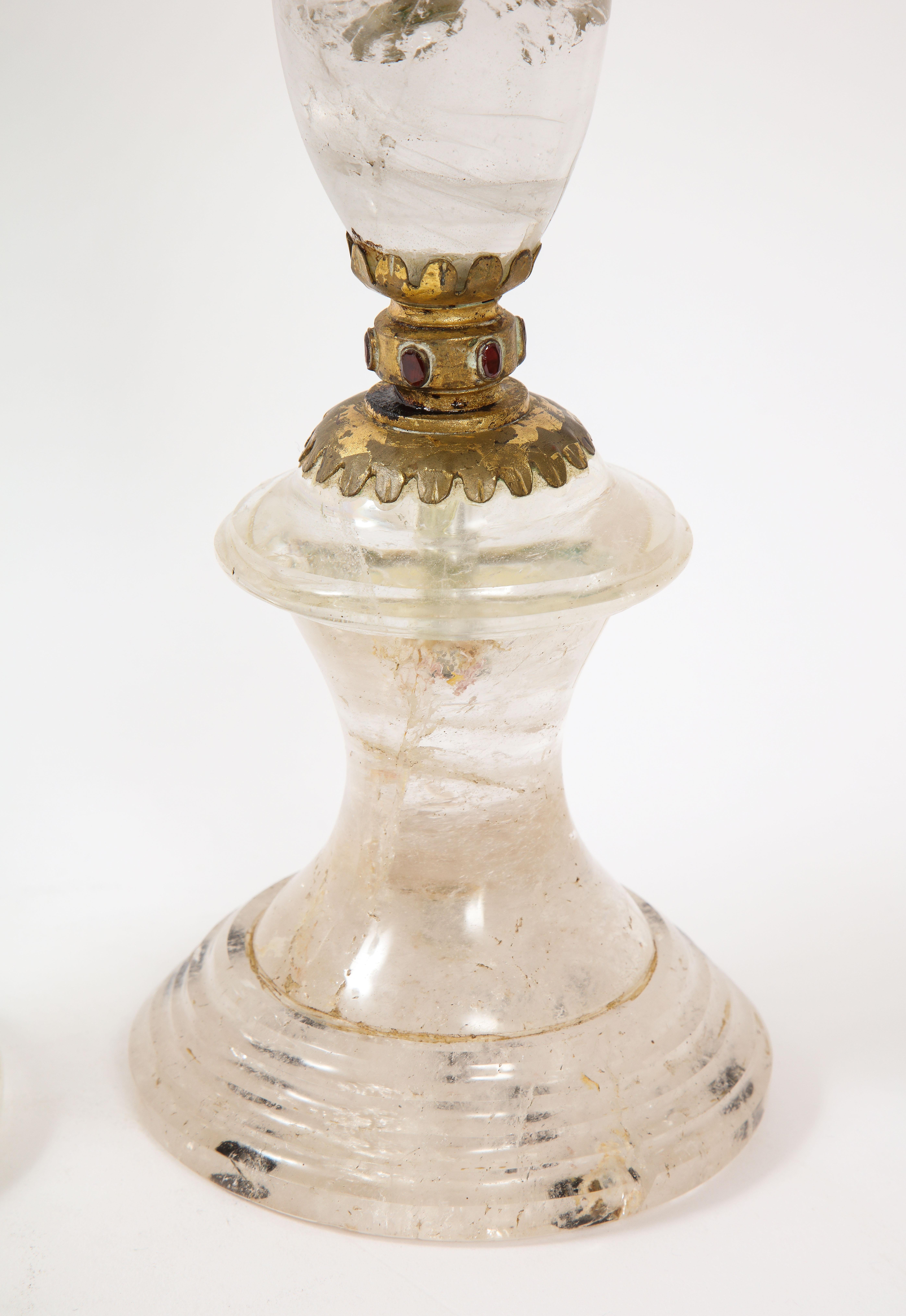 Paire de chandeliers Art Déco français en cristal de roche ornés de bijoux attribués à « Baguès » en vente 9