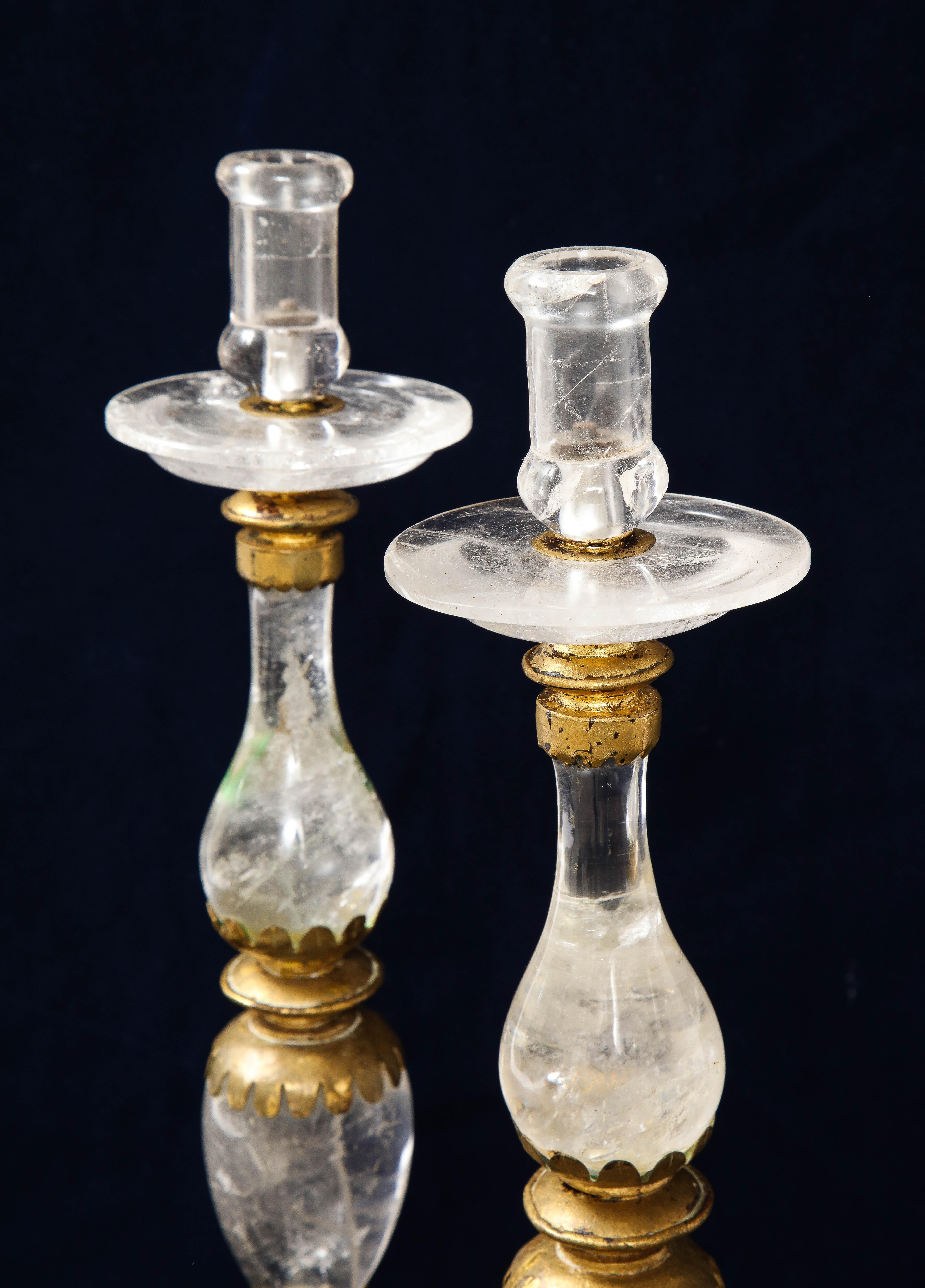 Paire de chandeliers Art Déco français en cristal de roche ornés de bijoux attribués à « Baguès » en vente 1
