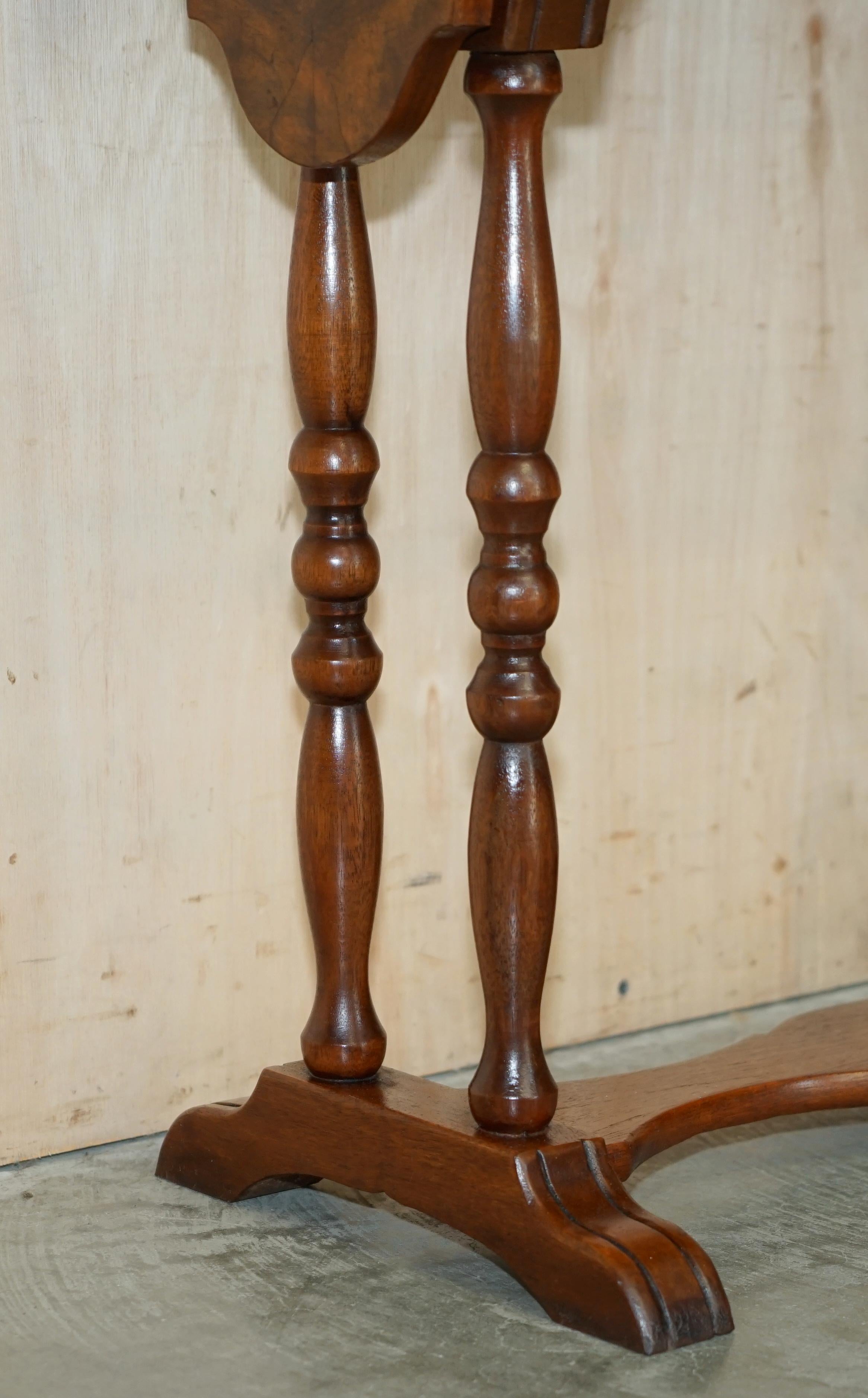 20th Century Fine Pair of Large Figured Burr Burl Walnut Extending Occasional Side End Tables