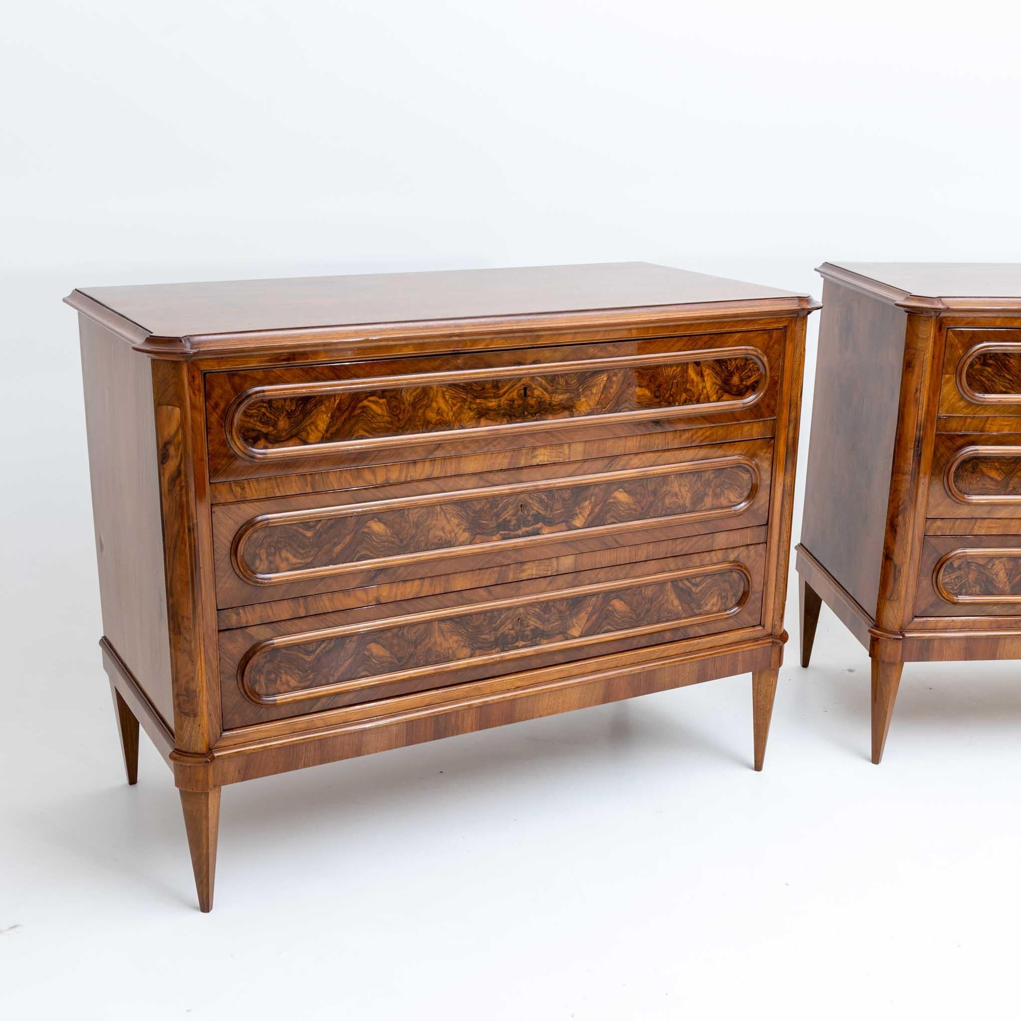 Fine Pair of Late 19th Century chests. 
Walnut and walnut burl.