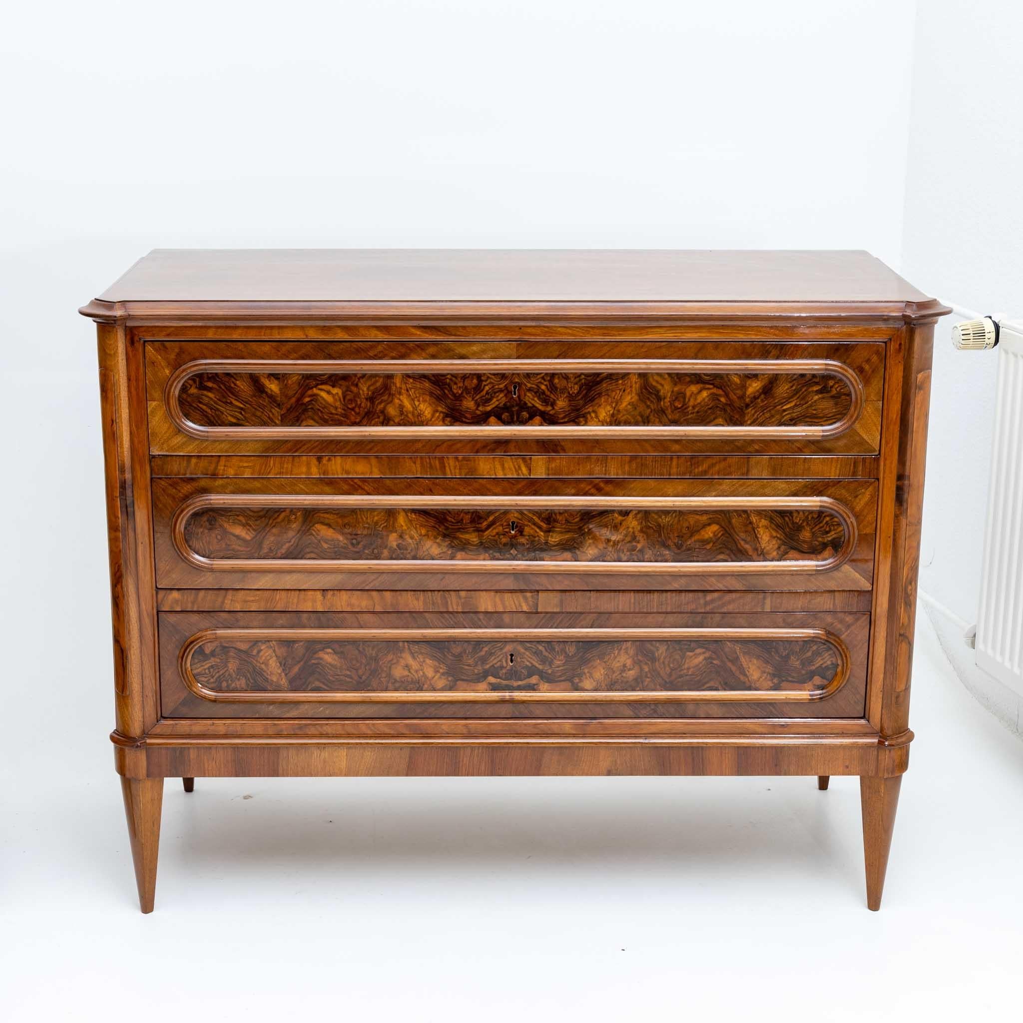 Italian Large Pair of Late 19th Century Chests of Drawers For Sale