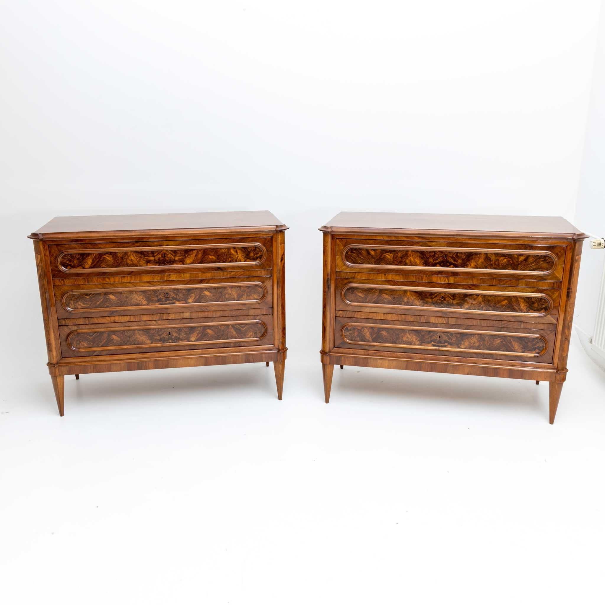 Polished Large Pair of Late 19th Century Chests of Drawers For Sale