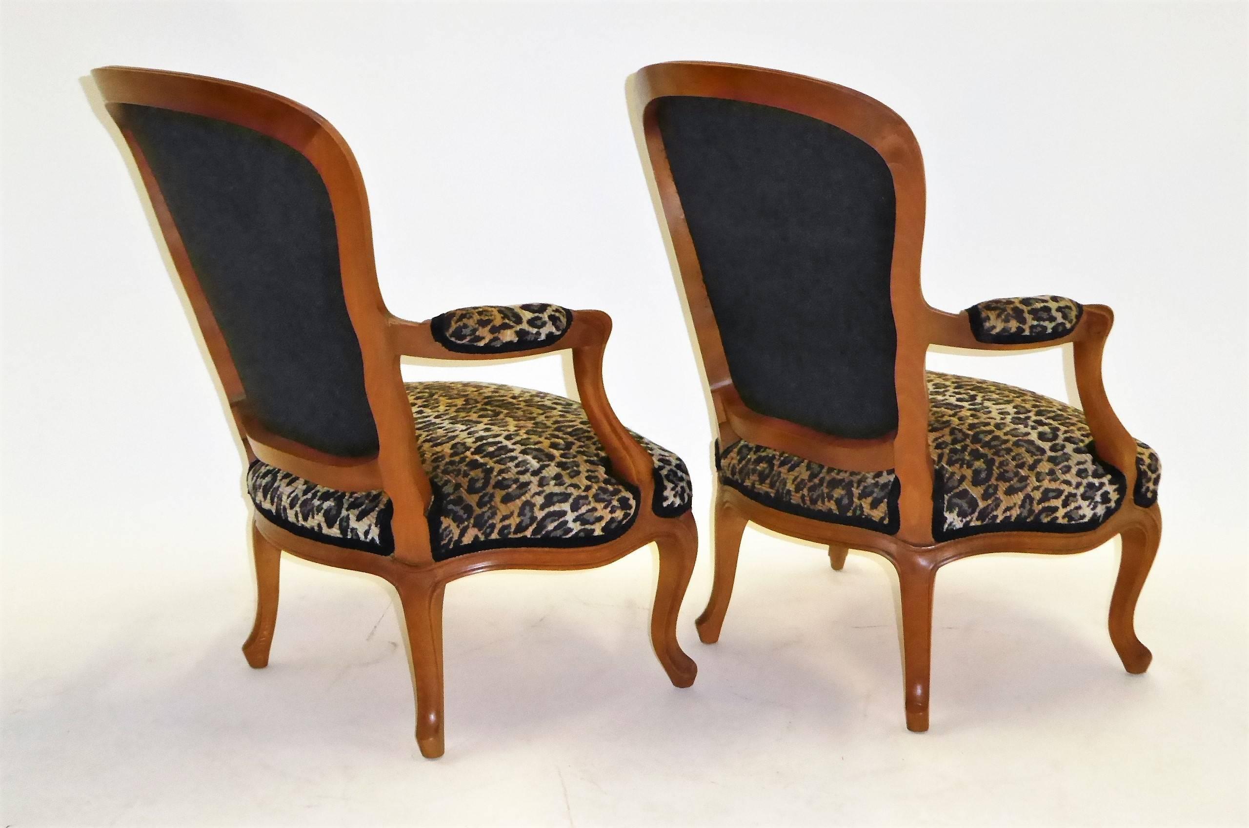  Pair of Louis XV Style Chauffeuses or Fauteuils by Saridis in Leopard Chenille  In Good Condition In Miami, FL