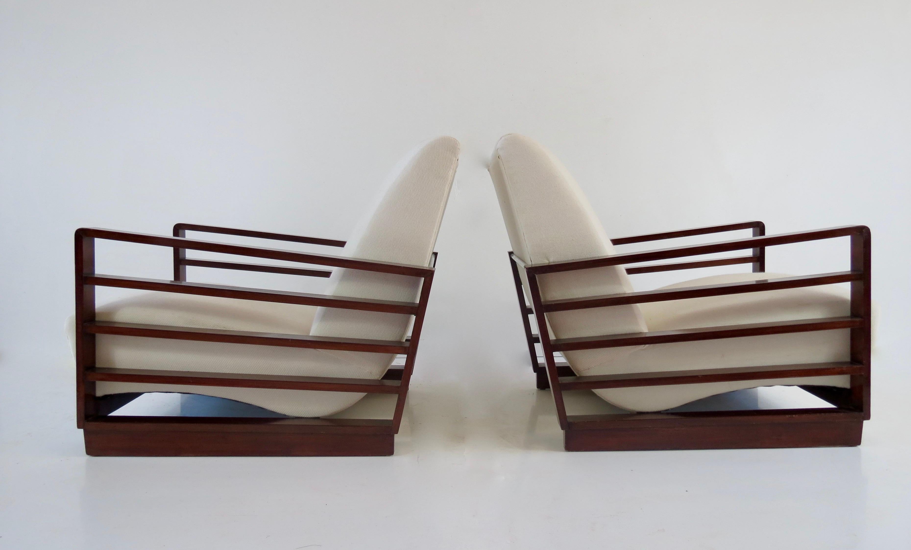 Italian Fine Pair of Mario Quarti Rationalist Beech White Lounge Chairs, 1940 For Sale