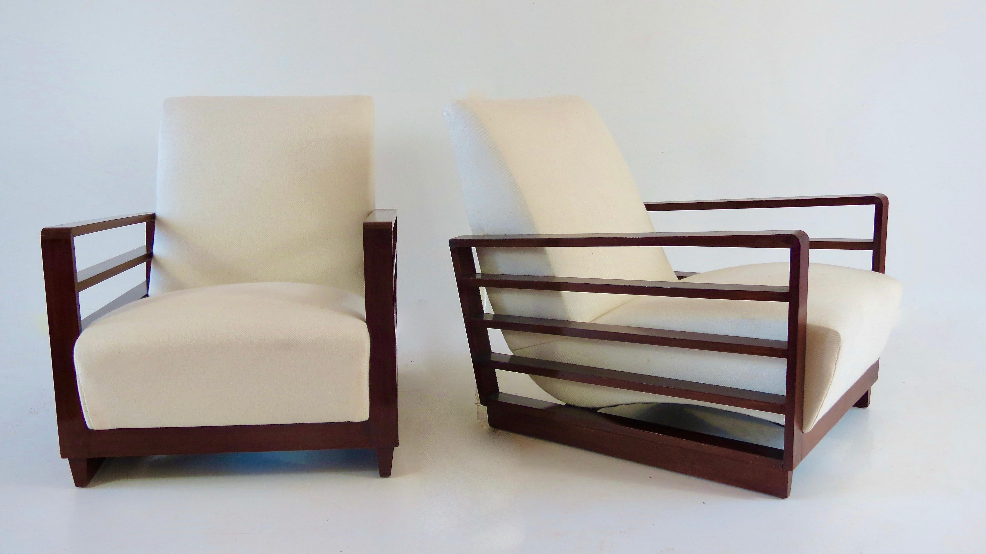 Fine Pair of Mario Quarti Rationalist Beech White Lounge Chairs, 1940 In Good Condition For Sale In Rome, IT