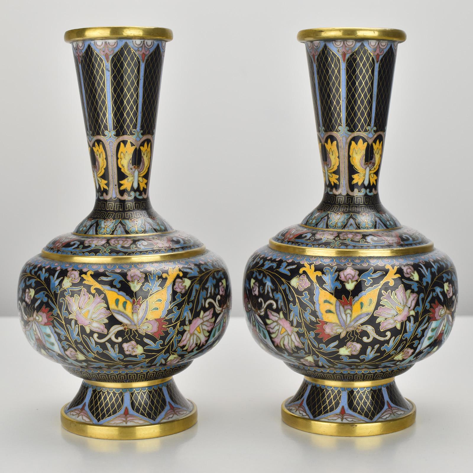 Mid-Century Modern Fine Pair of Mirrored Gilt Cloisonne Enamel Butterfly Vases China For Sale