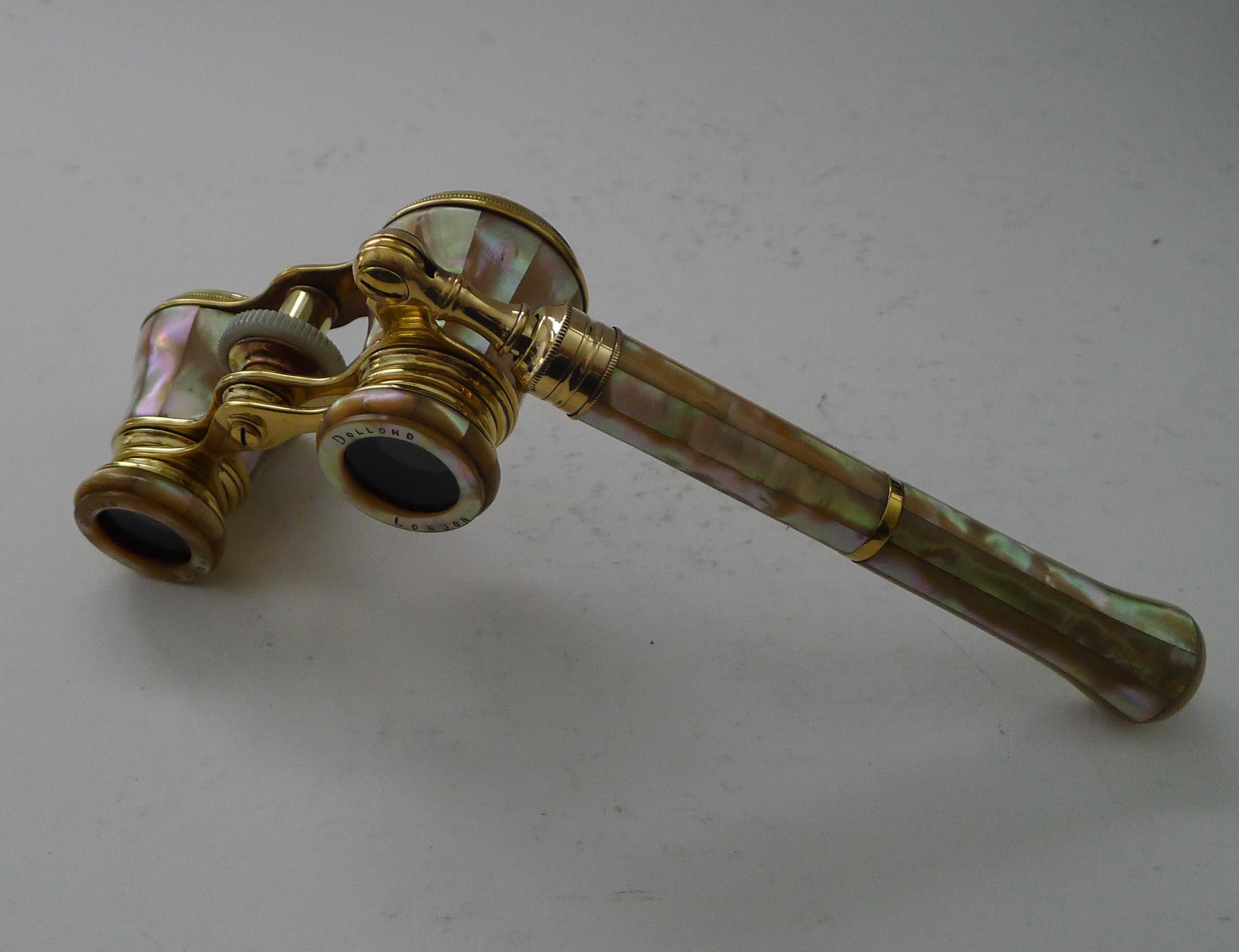 British Fine Pair of Mother of Pearl Opera Glasses by Dolland, London For Sale