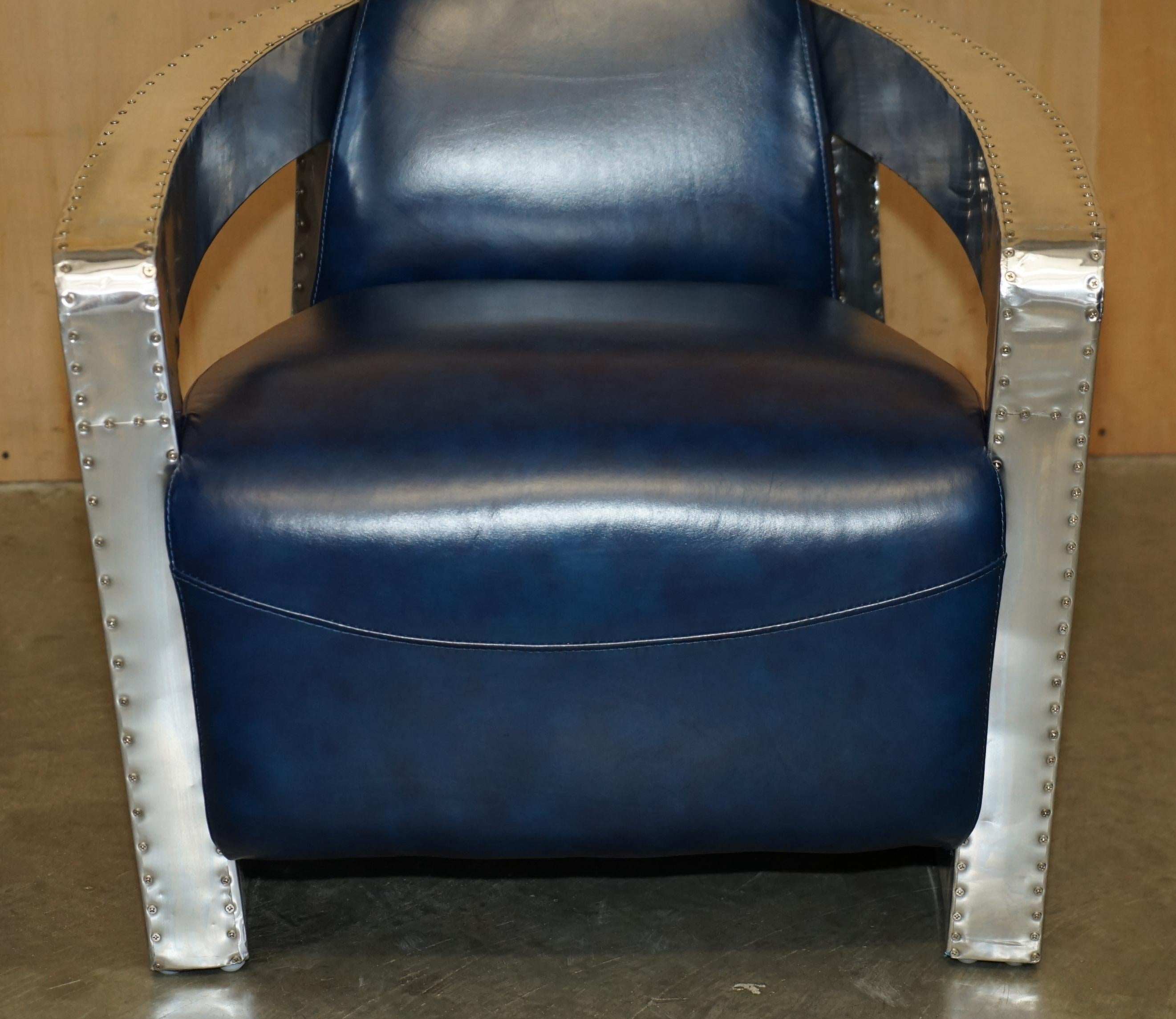 UN BEL PAIO DI POLTRONE AVIATOR ROCKET IN PELLE BLU NAPOLEONICA E ALLUMINIO LUCIDO in vendita 11