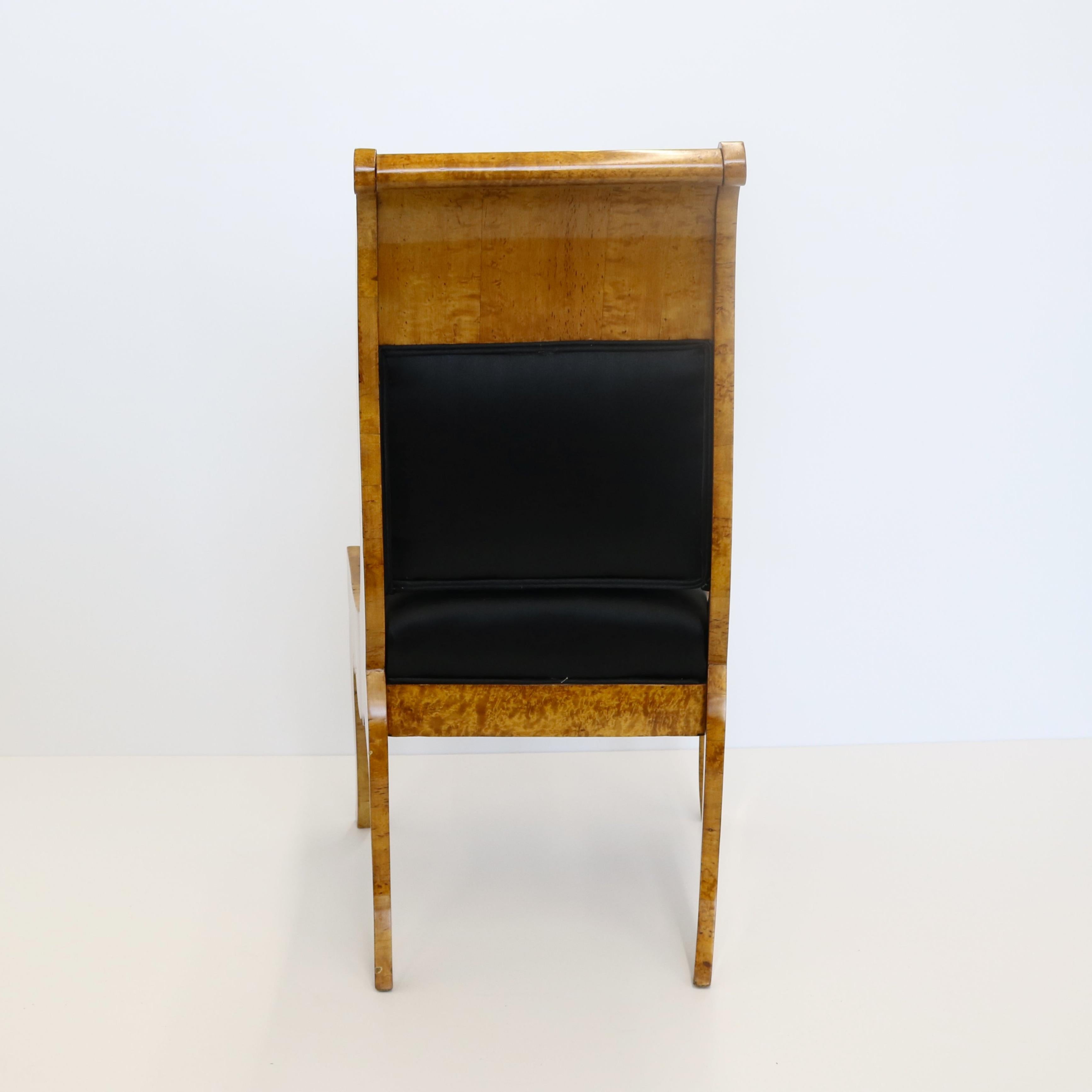Paire de chaises d'appoint néoclassiques, vers 1850 en vente 2