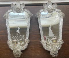 Raffinata coppia di lampade da parete a una luce di Murano, Italia 1940.