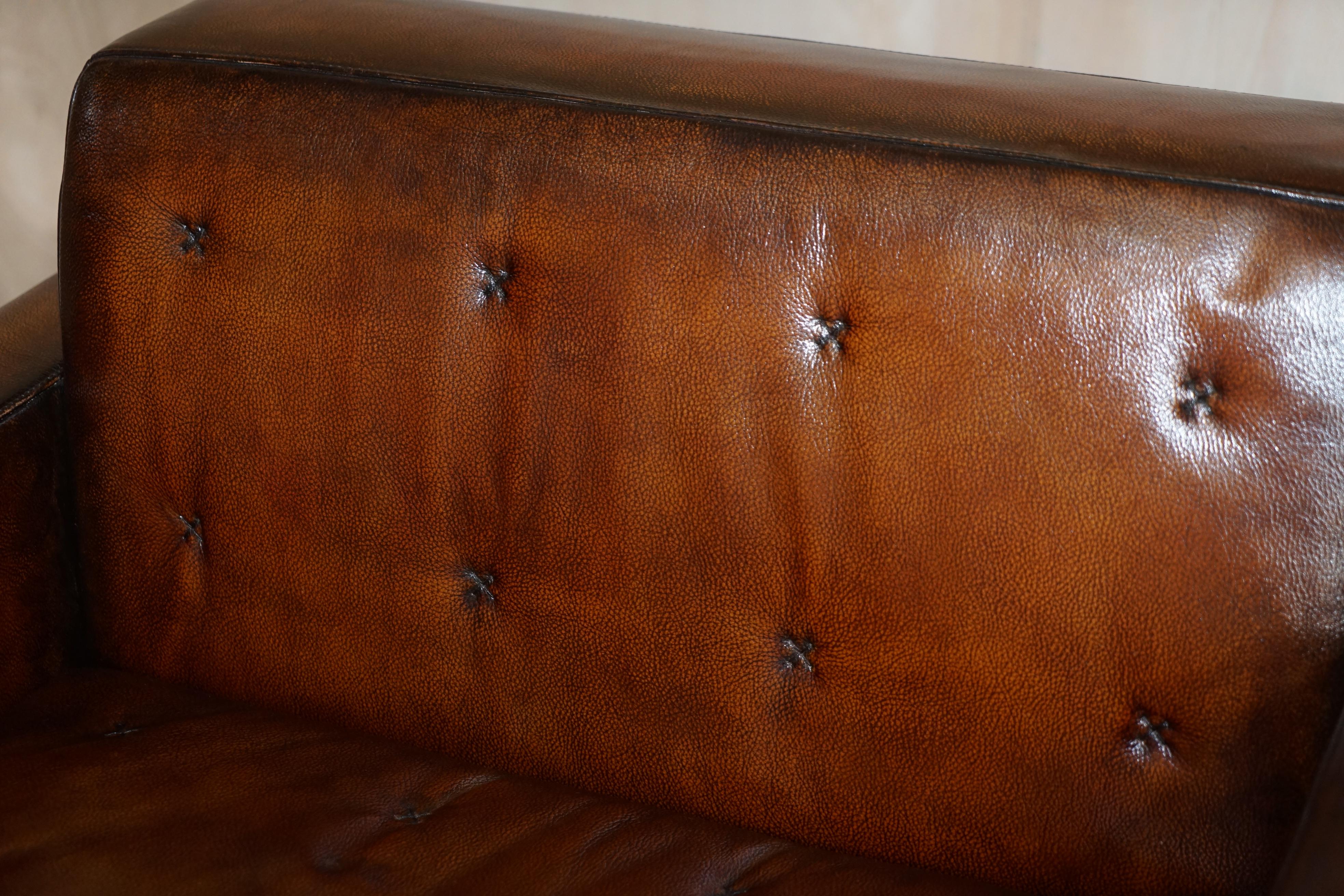 Fine Pair of One of a Kind Poltrona Frau Kennedee Brown Leather Swivel Armchairs In Good Condition In West Sussex, Pulborough