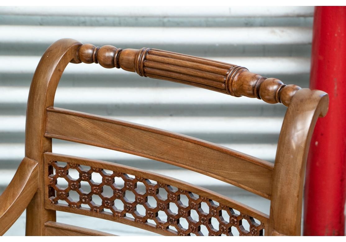 20ième siècle Fine Pair Of Regency Style Armchairs en vente