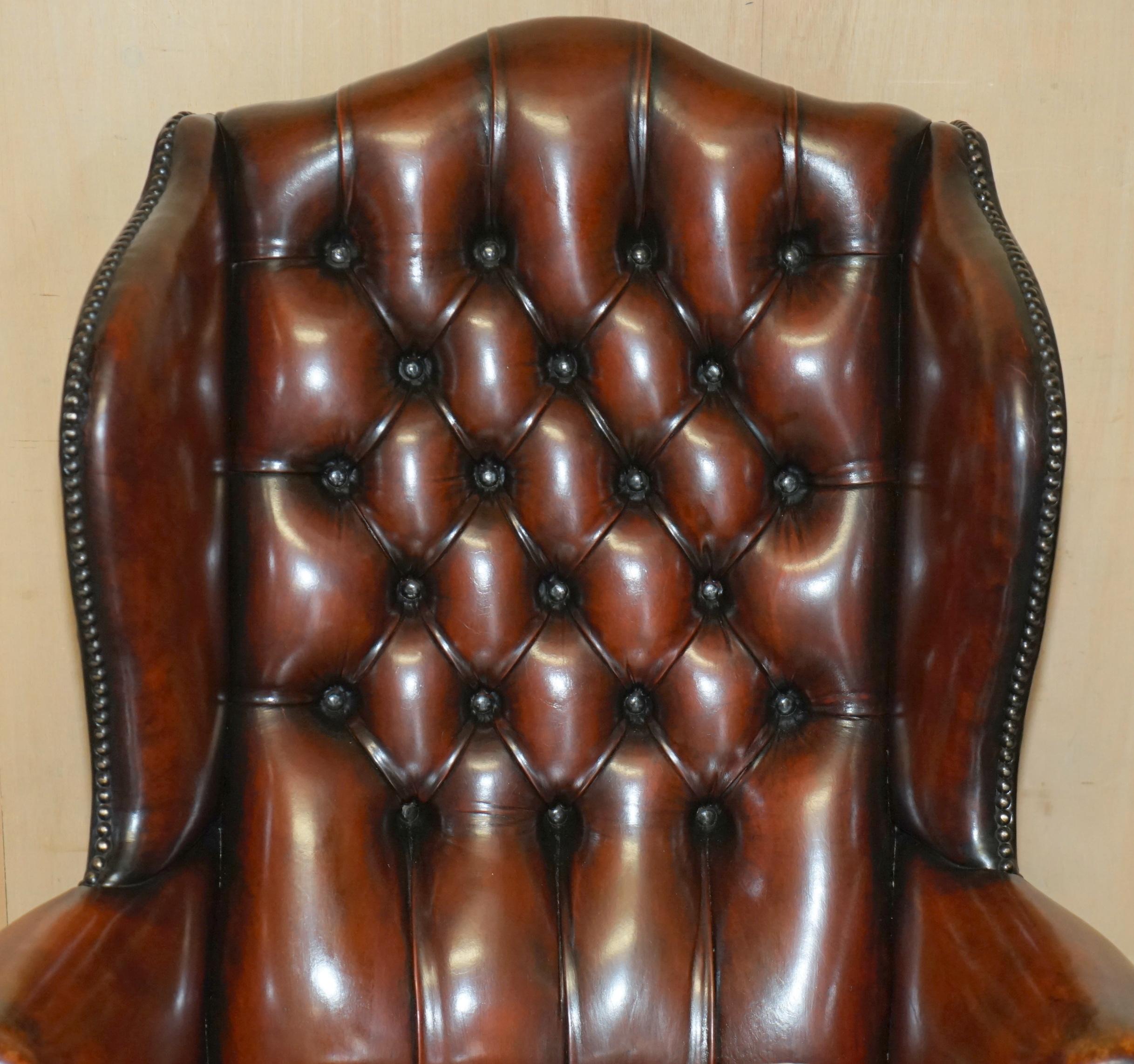 English FINE PAIR OF RESTORED HAND DYED BORDEAUX LEATHER CHESTERFIELD WINGBACK ARMCHAIRs