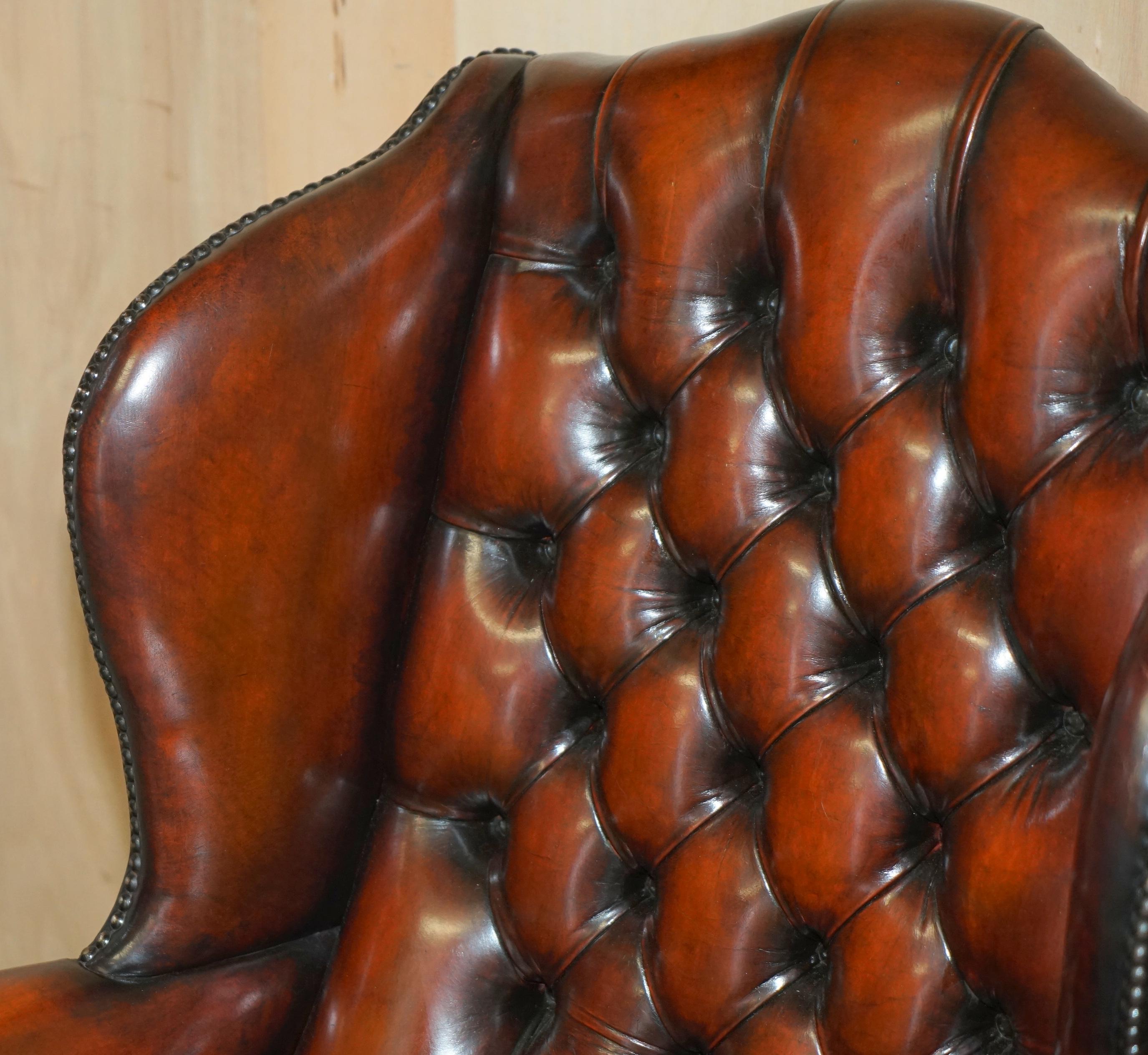 20th Century FINE PAIR OF RESTORED HAND DYED BORDEAUX LEATHER CHESTERFIELD WINGBACK ARMCHAIRs