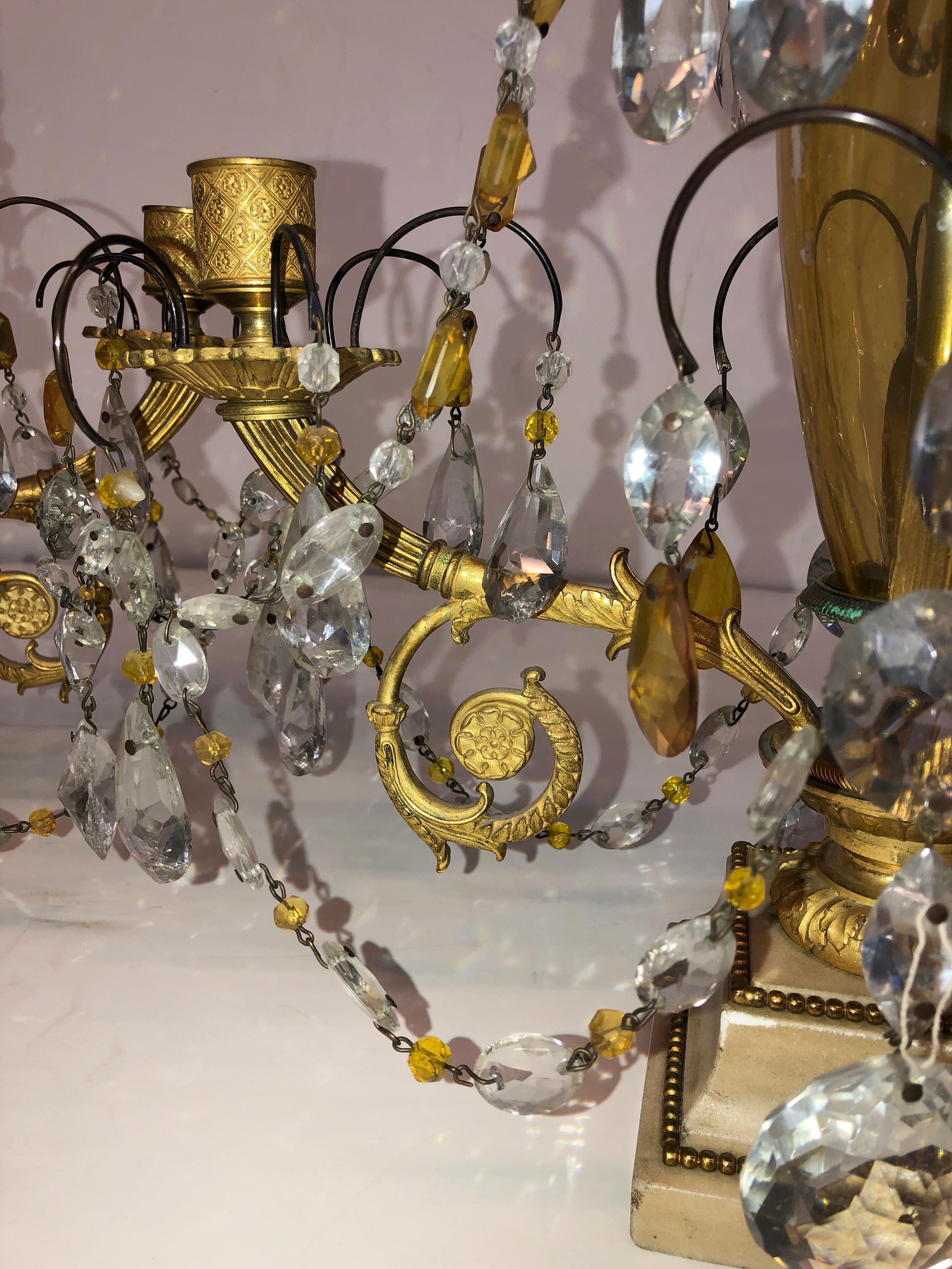 Fino par de candelabros rusos Bronce en venta