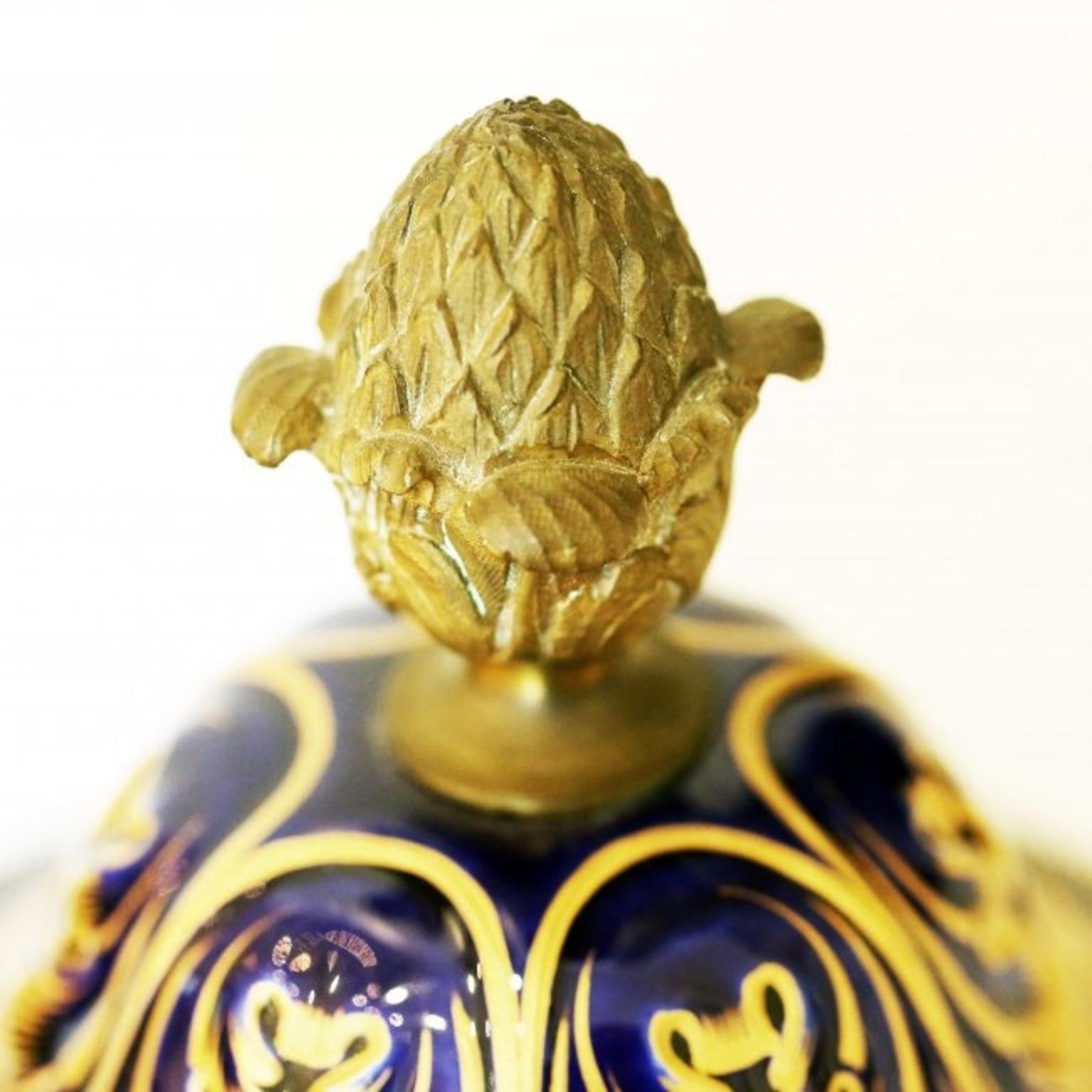 Fine Pair of Sevres Gilt Bronze-Mounted Painted, Parcel-Gilt Porcelain Vases For Sale 2