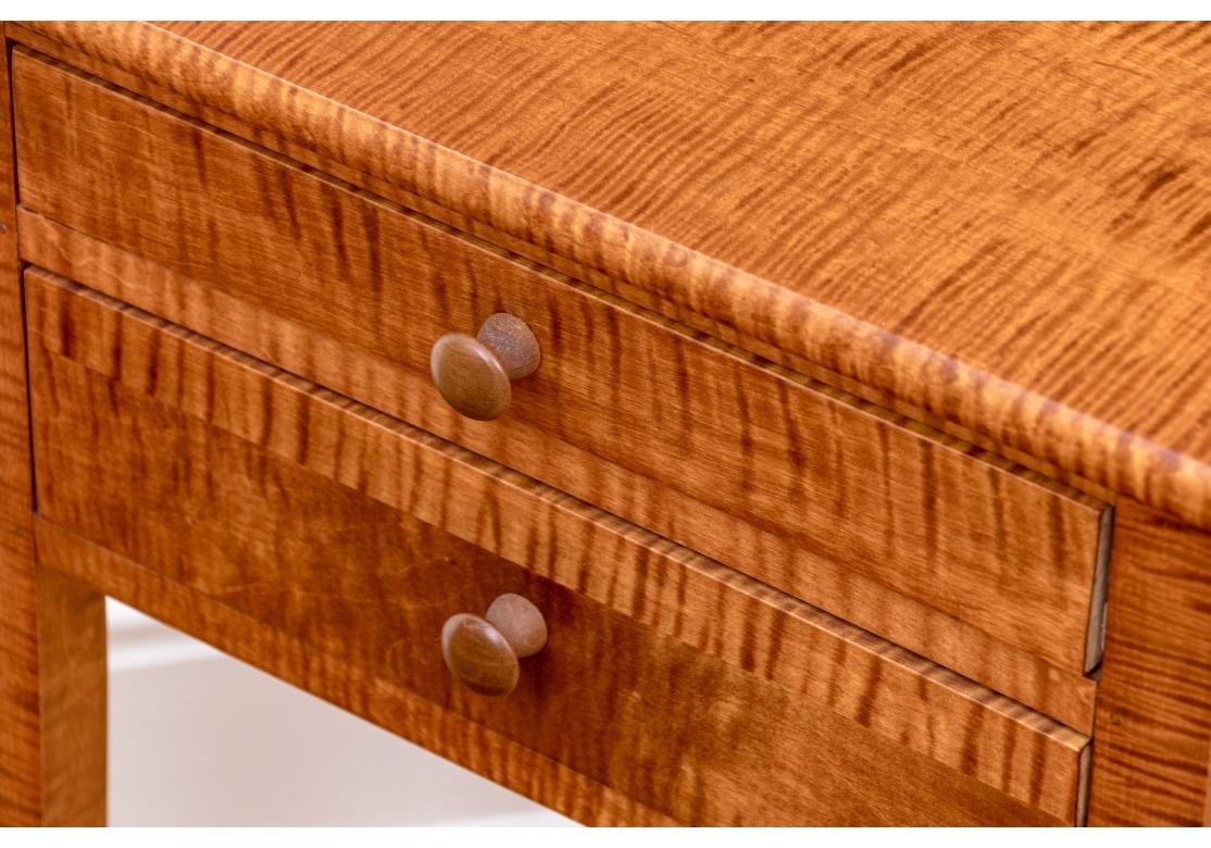 Fine Pair Of Shaker Style Tiger Maple End Tables By Ian Ingersoll In Fair Condition For Sale In Bridgeport, CT