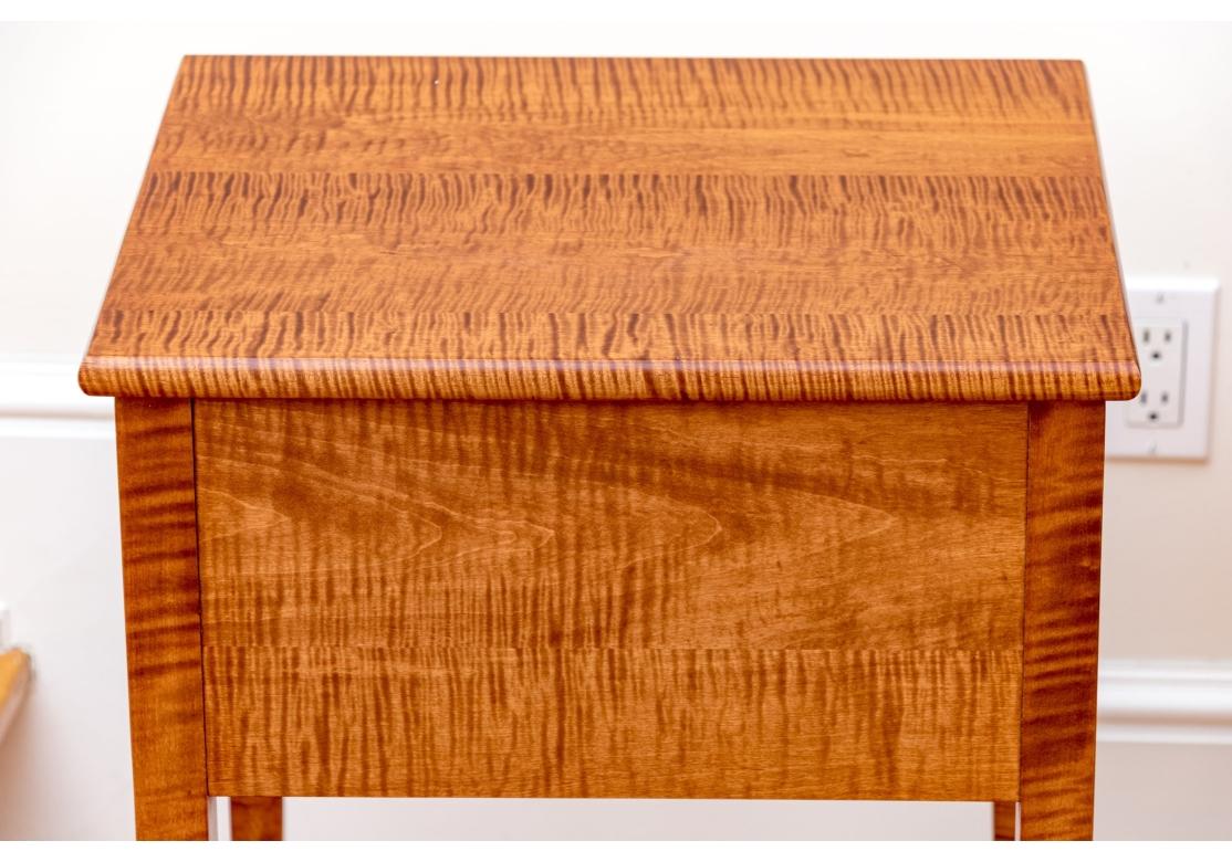 Fine Pair Of Shaker Style Tiger Maple End Tables By Ian Ingersoll For Sale 3