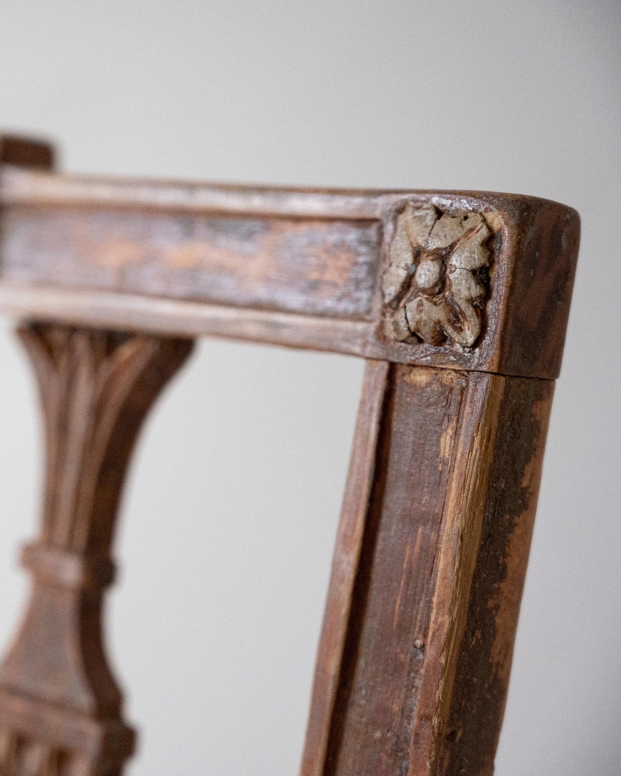 Schwedisches Paar Gustavianische Stühle des 19. Jahrhunderts, Paar  im Angebot 1