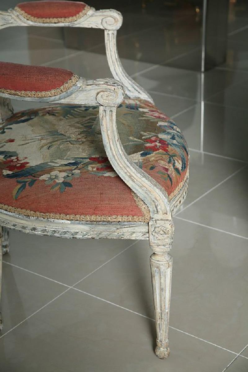 Fine Pair of Swedish Neoclassic Painted Armchairs For Sale 2