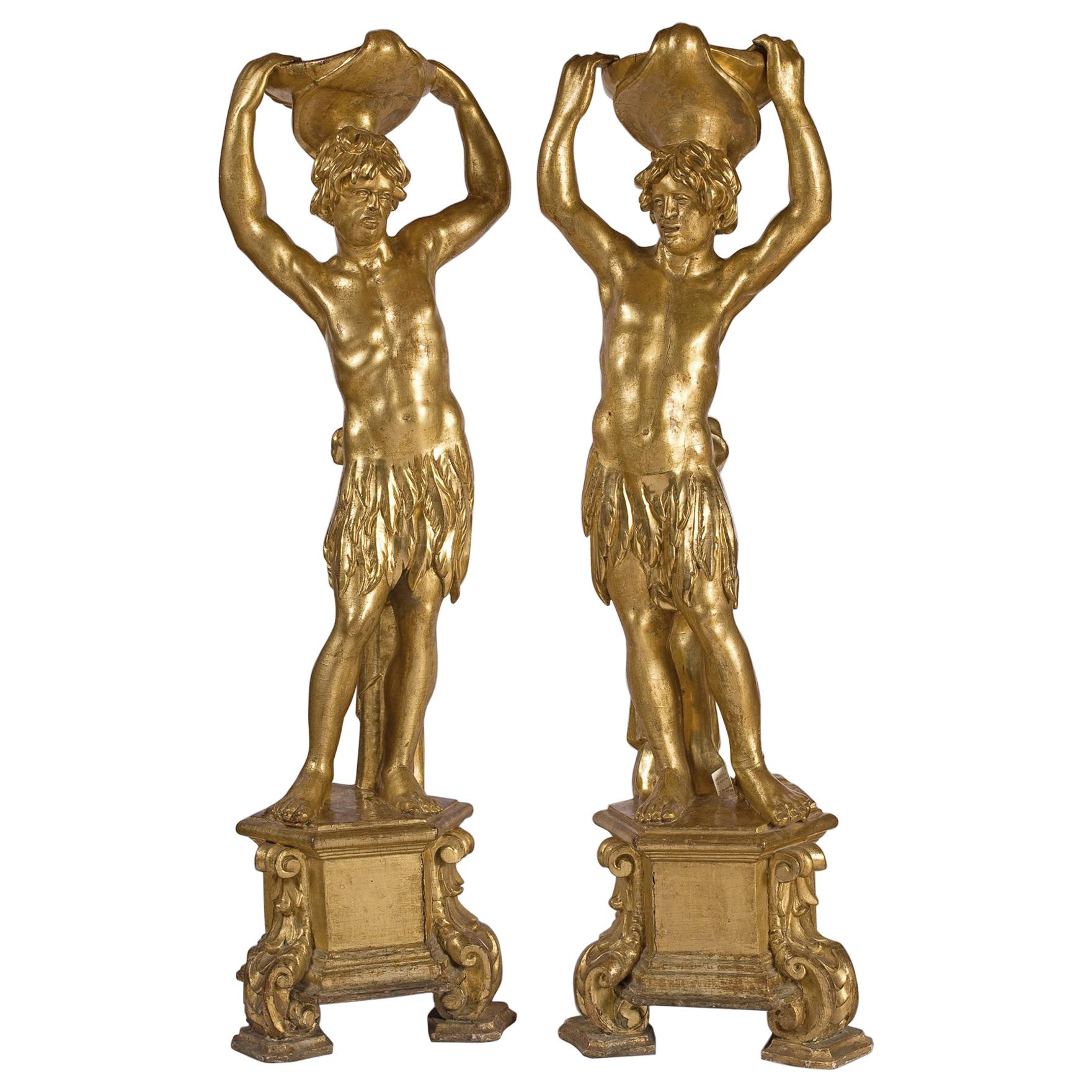 Fine Pair of Venetian Figures in Giltwood, circa 1700 For Sale