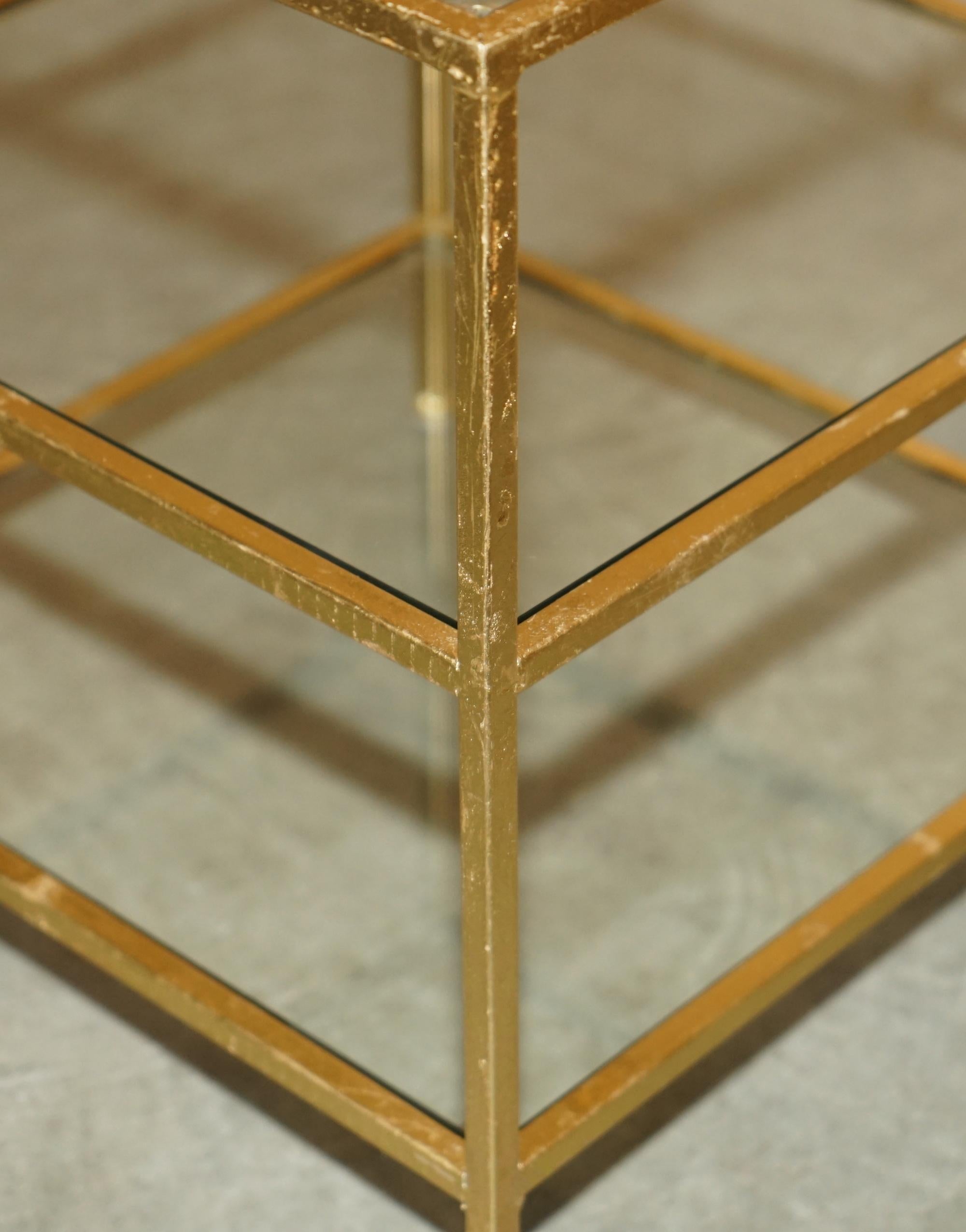FINE PAIR OF VINTAGE GOLD LEAF PAINTED & GLASS THREE TiER ETAGERE SIDE TABLES For Sale 8