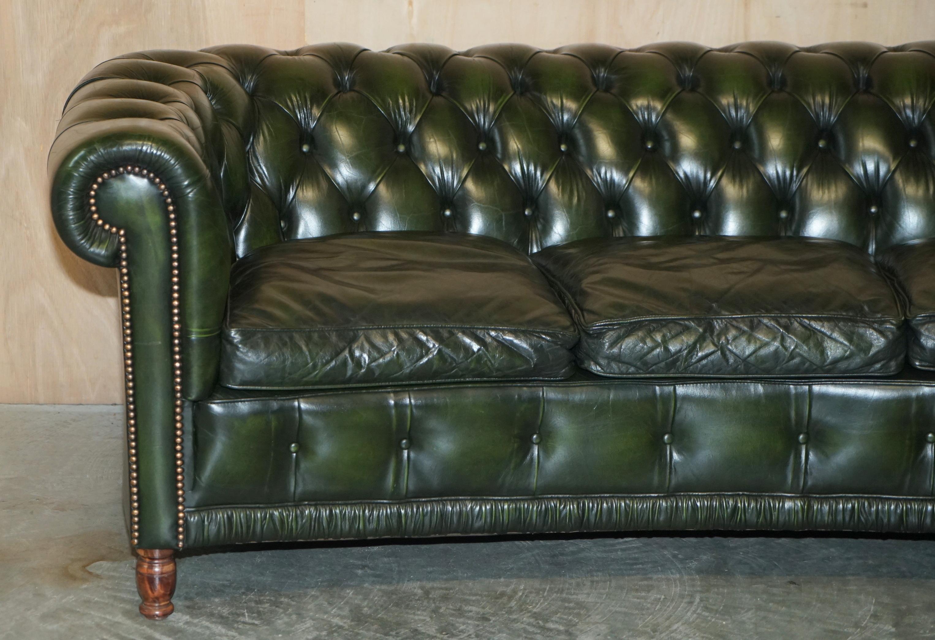 Hand-Crafted Fine Pair of Vintage Regency Green Leather Serpentine Fronted Chesterfield Sofas
