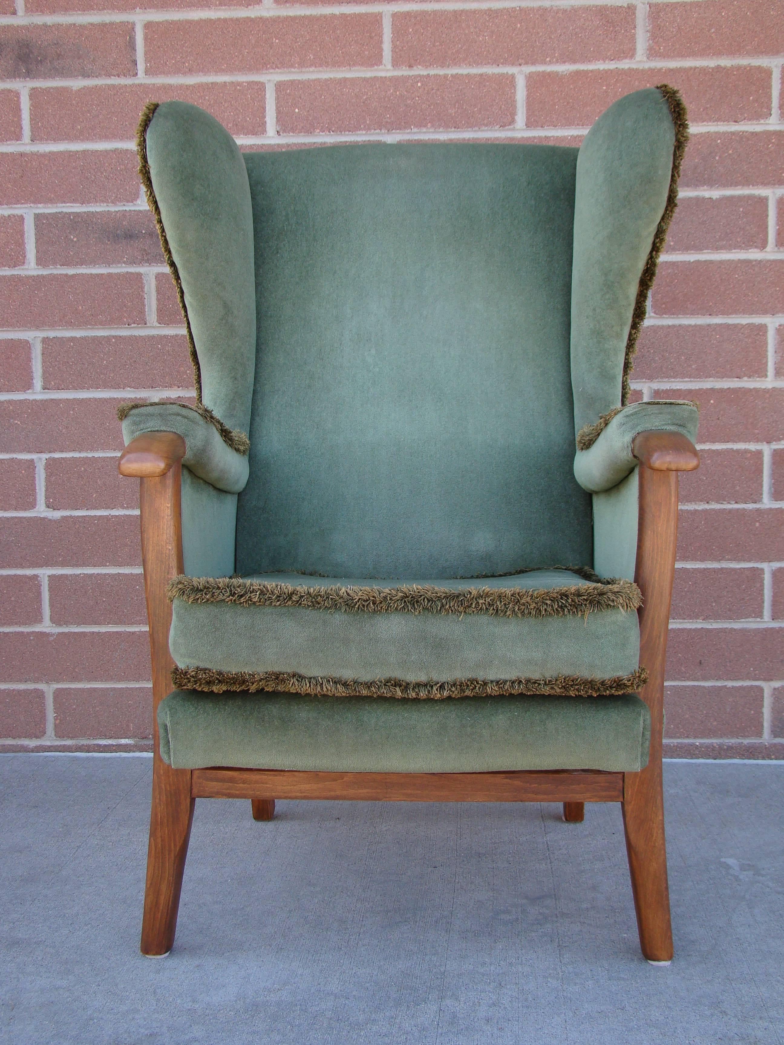 20th Century Fine Pair of Vintage Scandinavian Wingback Chairs with Exposed Walnut Detail For Sale