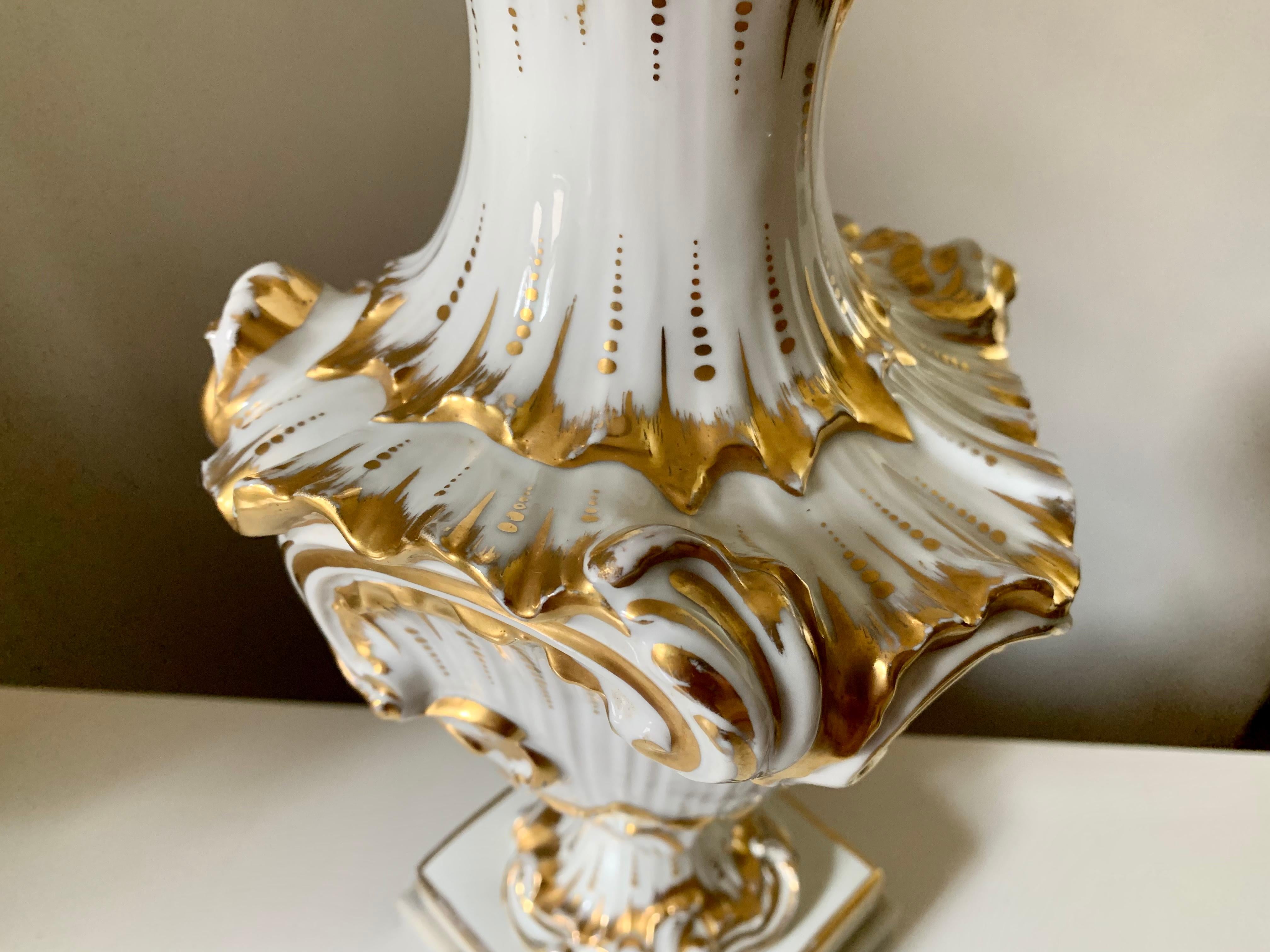 Fine Pair Rococo Style White and Gold Porcelain Table Lamps, 19th Century For Sale 1
