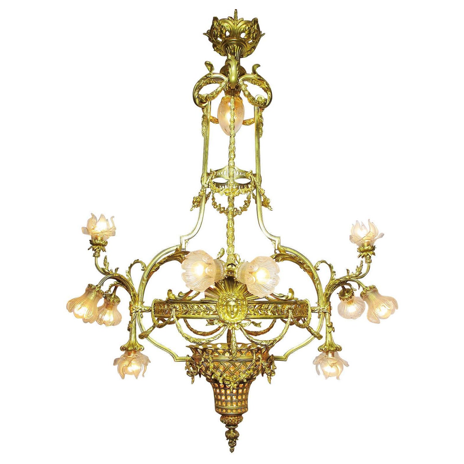 Preciosa y majestuosa lámpara de araña francesa de los siglos XIX y XX, de estilo Luis XIV, en bronce dorado