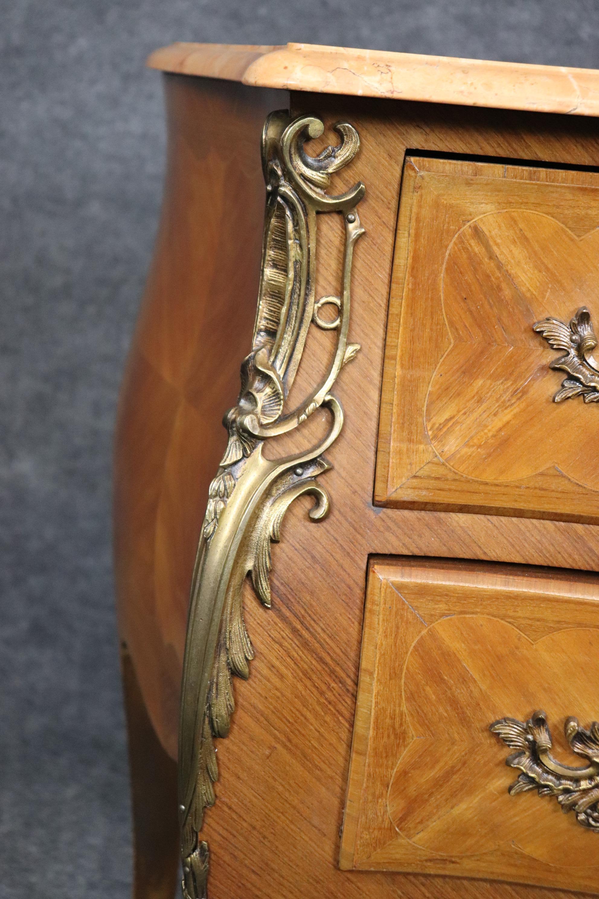 Fine Pale Walnut French Louis XV bronze Mounted Marble Top 3 Drawer Commode  For Sale 6