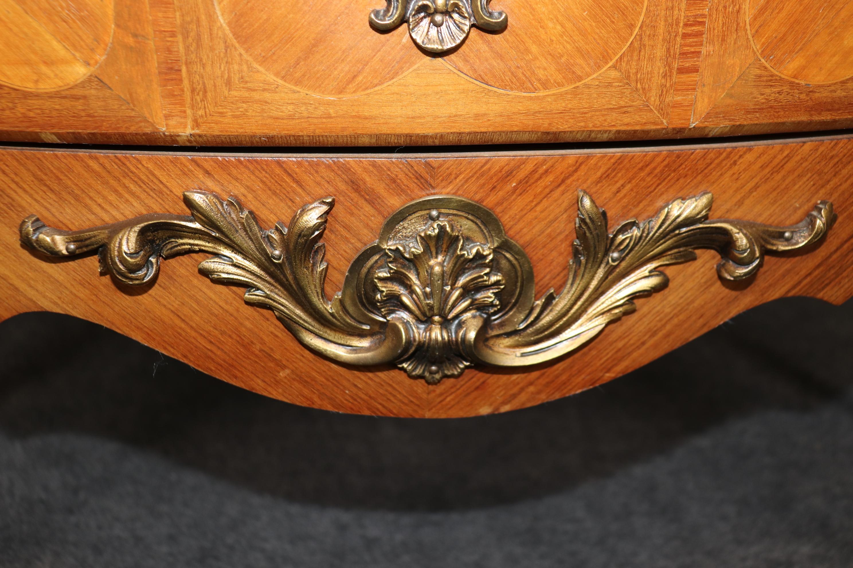 Fine Pale Walnut French Louis XV bronze Mounted Marble Top 3 Drawer Commode  For Sale 9