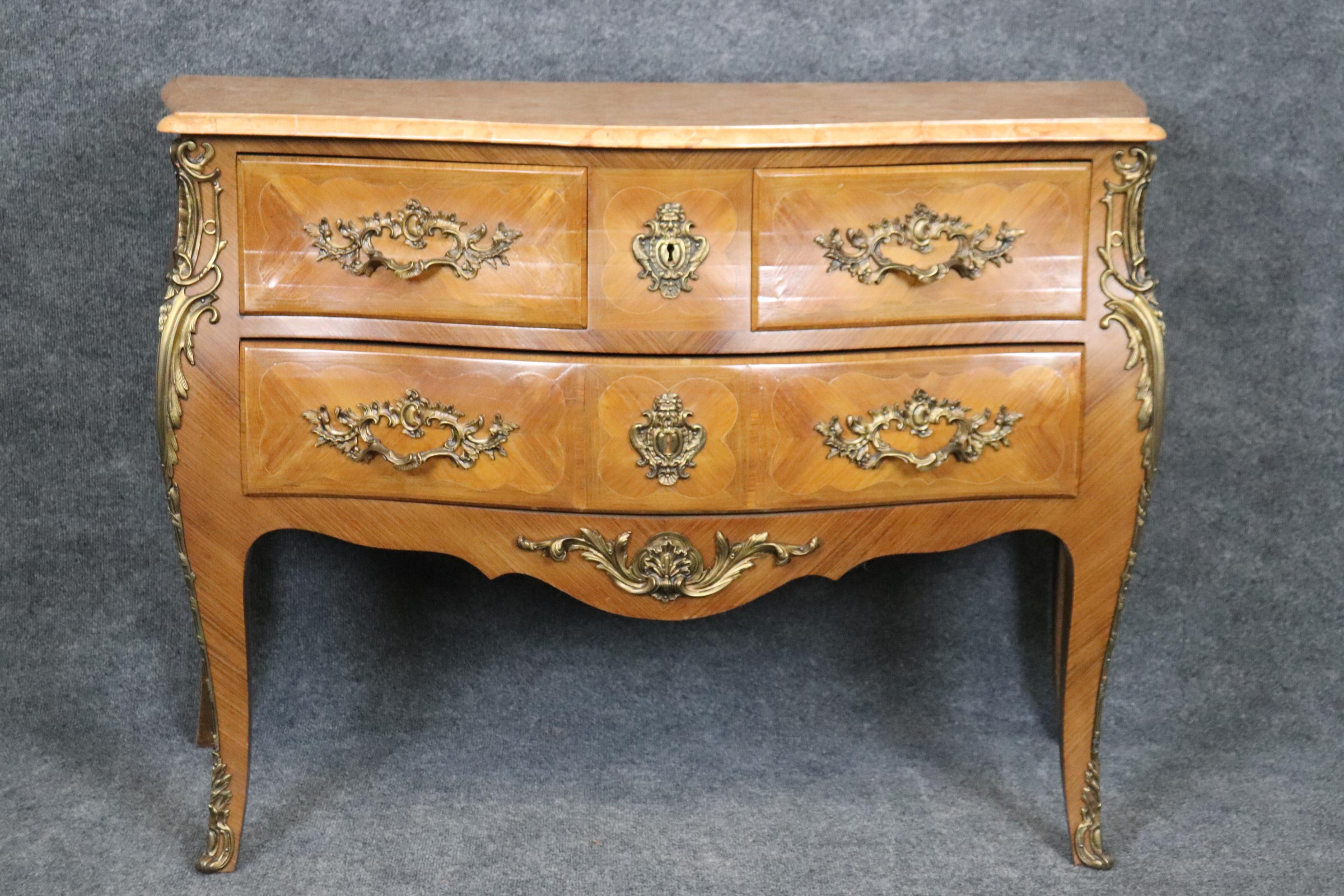 Early 20th Century Fine Pale Walnut French Louis XV bronze Mounted Marble Top 3 Drawer Commode  For Sale