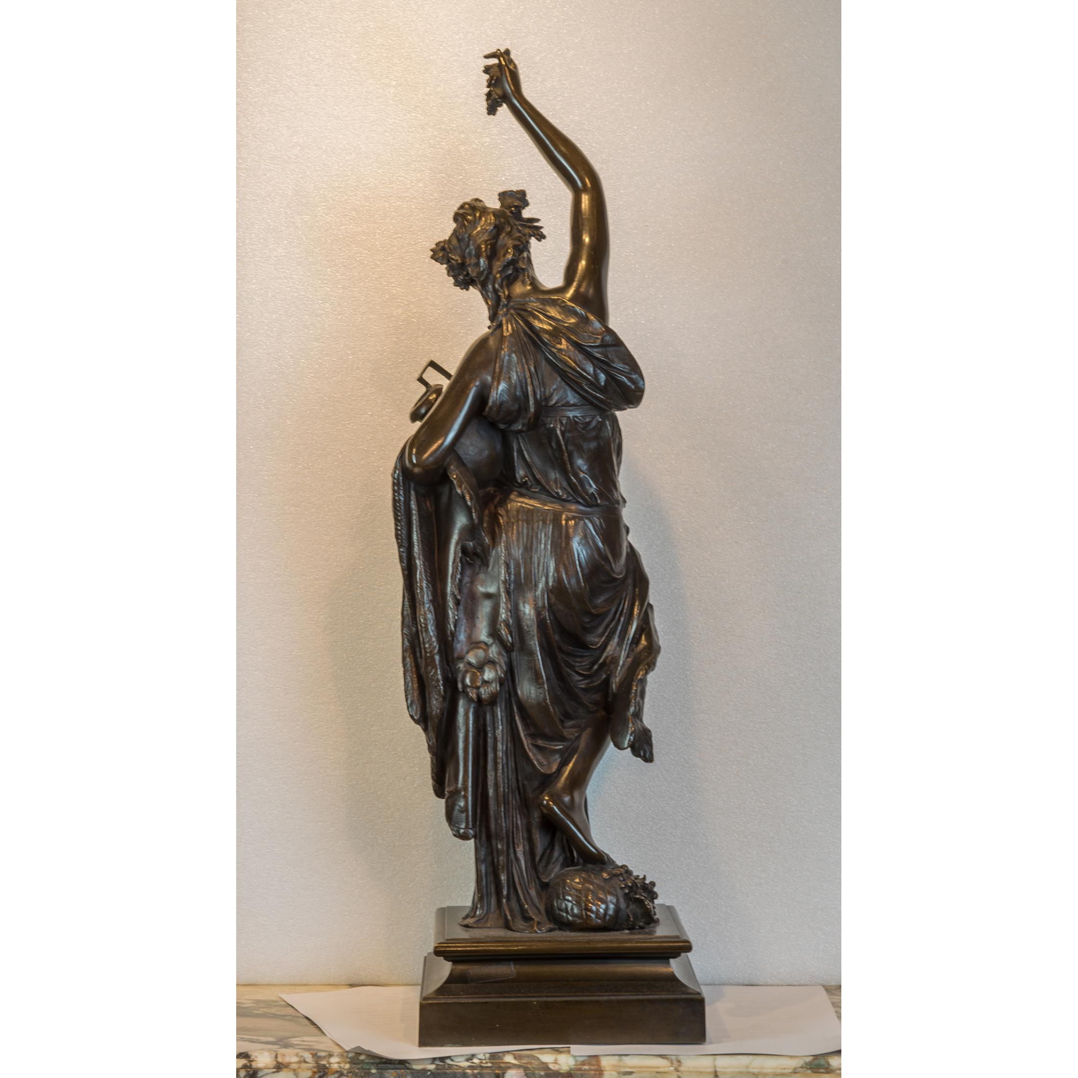 Fine Patinated Bronze Sculpture by Albert Carrier-Belleuse In Good Condition In New York, NY