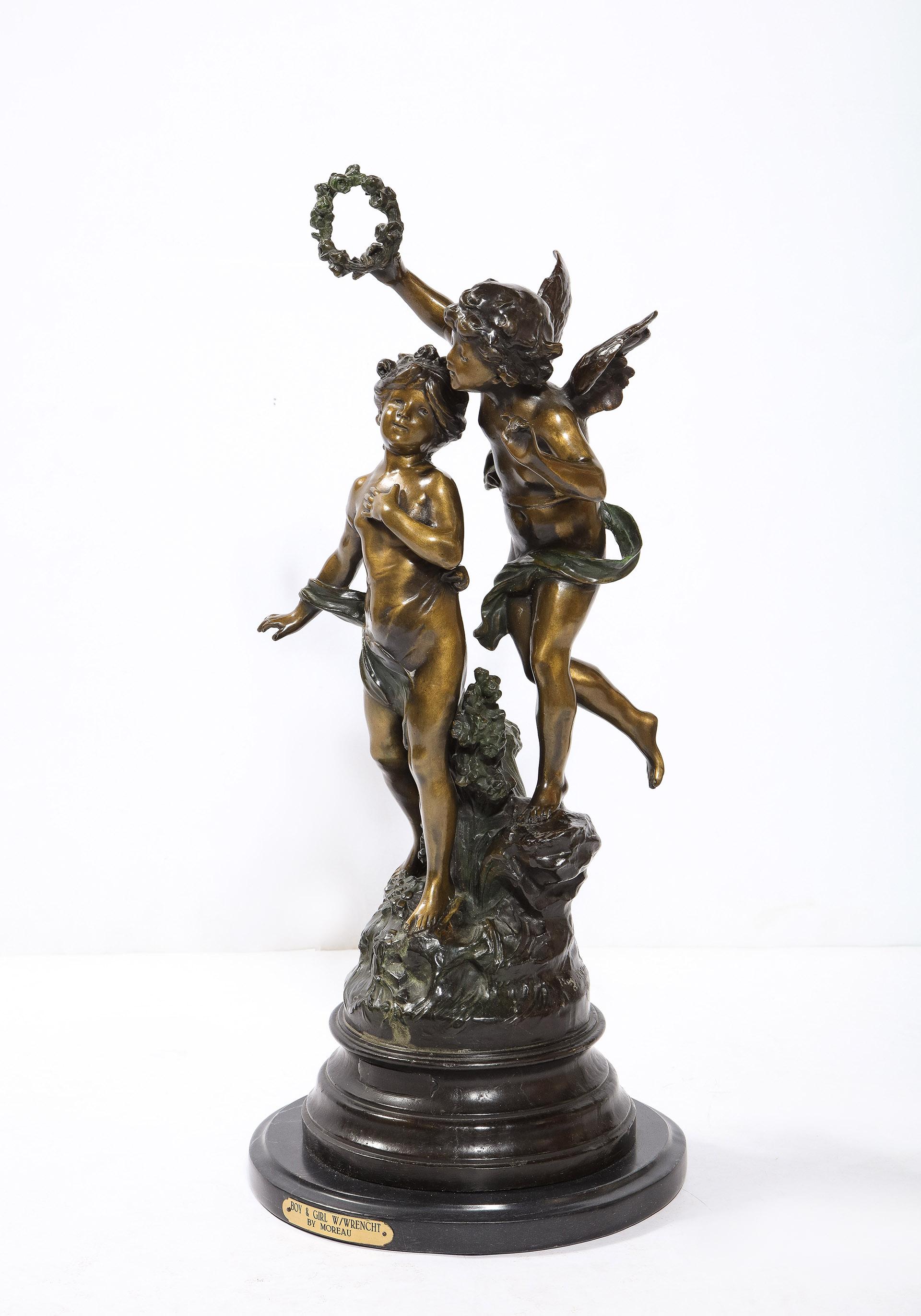 Feine patinierte Bronzeskulptur von Auguste Moreau (Belle Époque) im Angebot