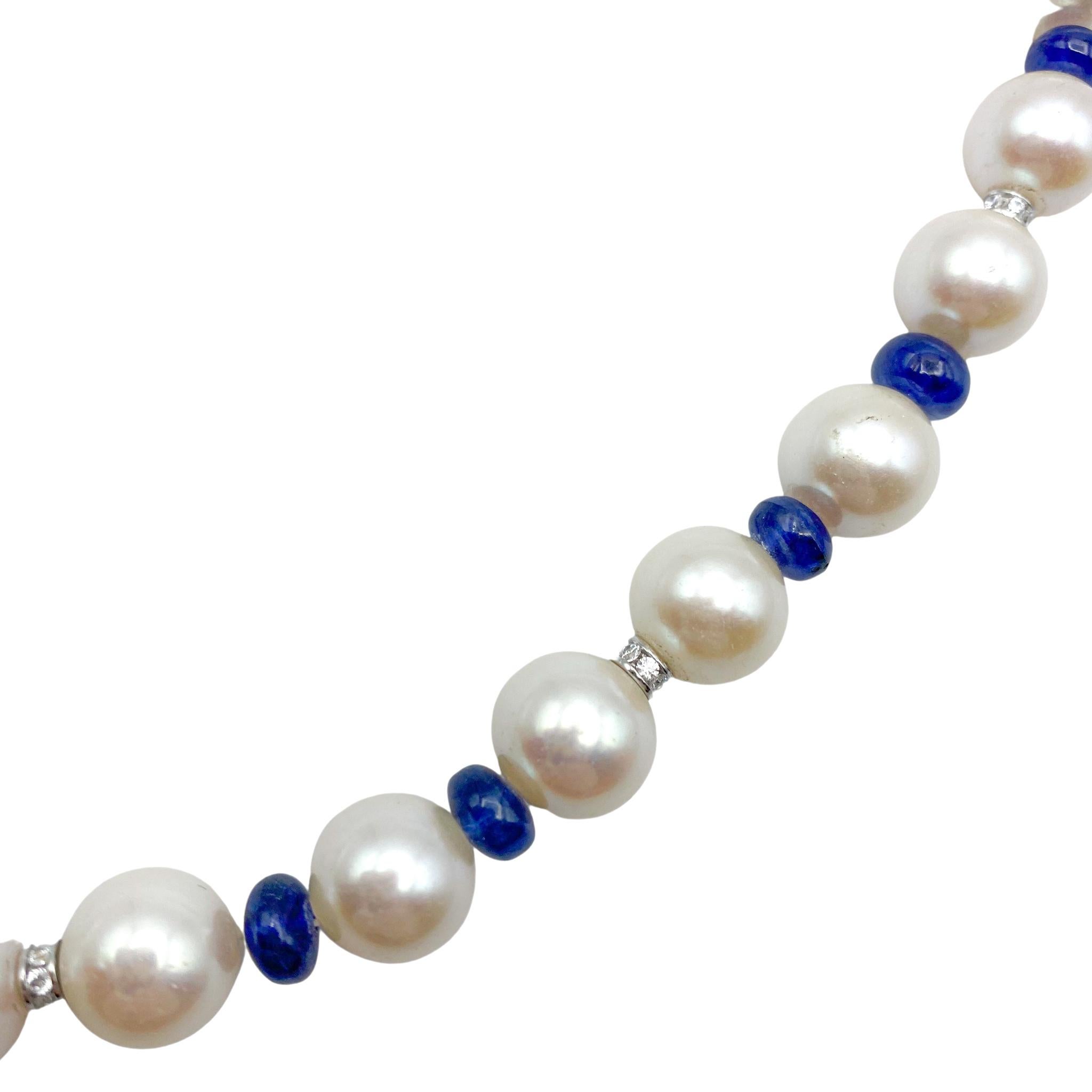Cabochon Fine Pearl Necklace with Sapphires 6 Carat 14 Karat Gold For Sale