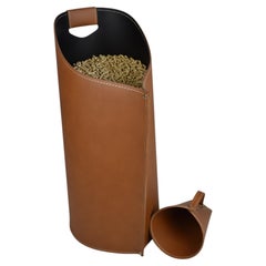 Fine pellet container SAPIR in Regenerated Leather