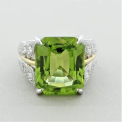 Fine Peridot Diamond Platinum & Gold Floral Ring