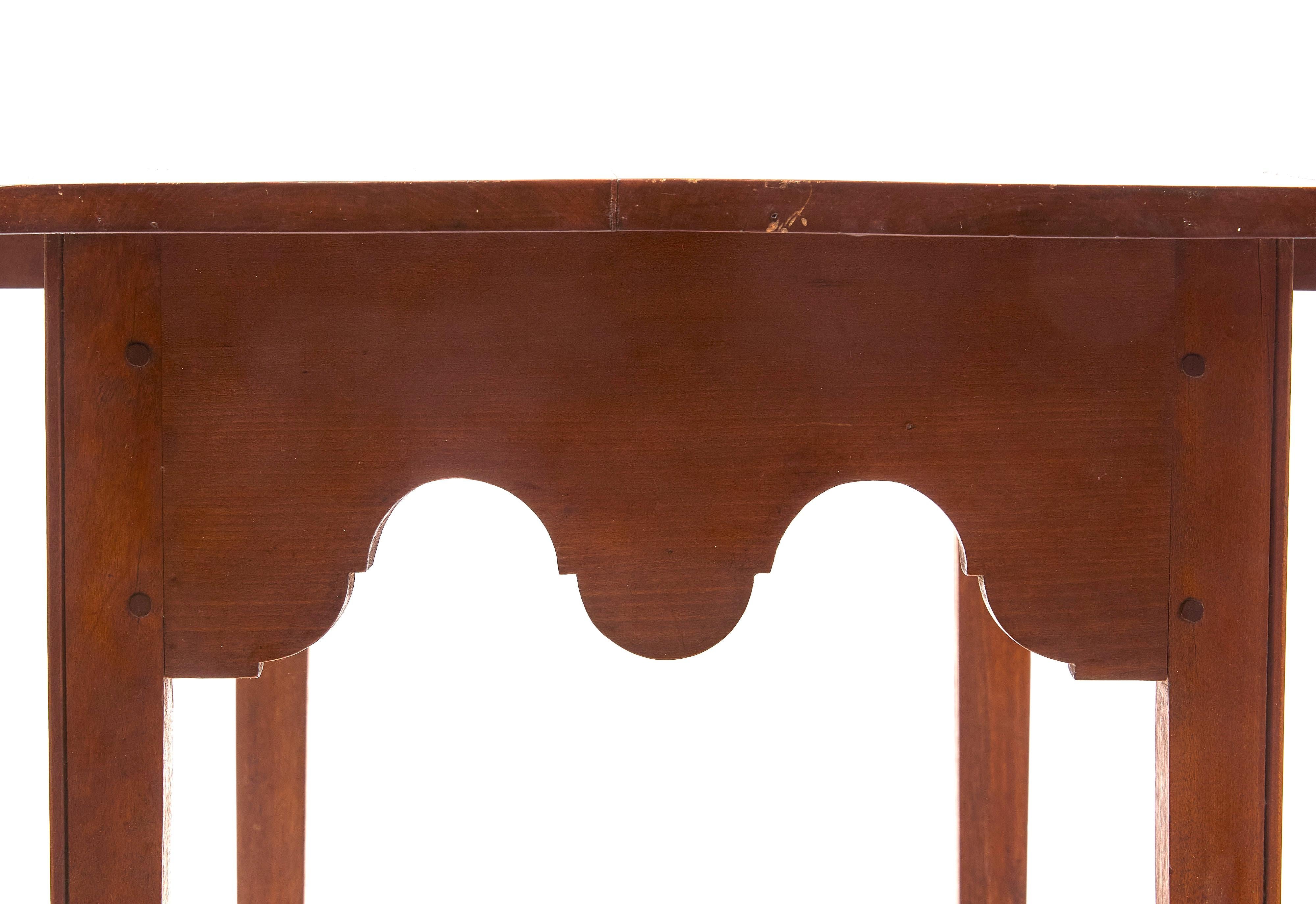 American Fine Period Pembroke Table For Sale