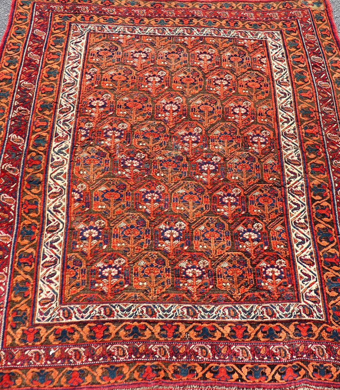  Tapis persan ancien Afshar à fond orange et cuivre et multicolore en vente 4