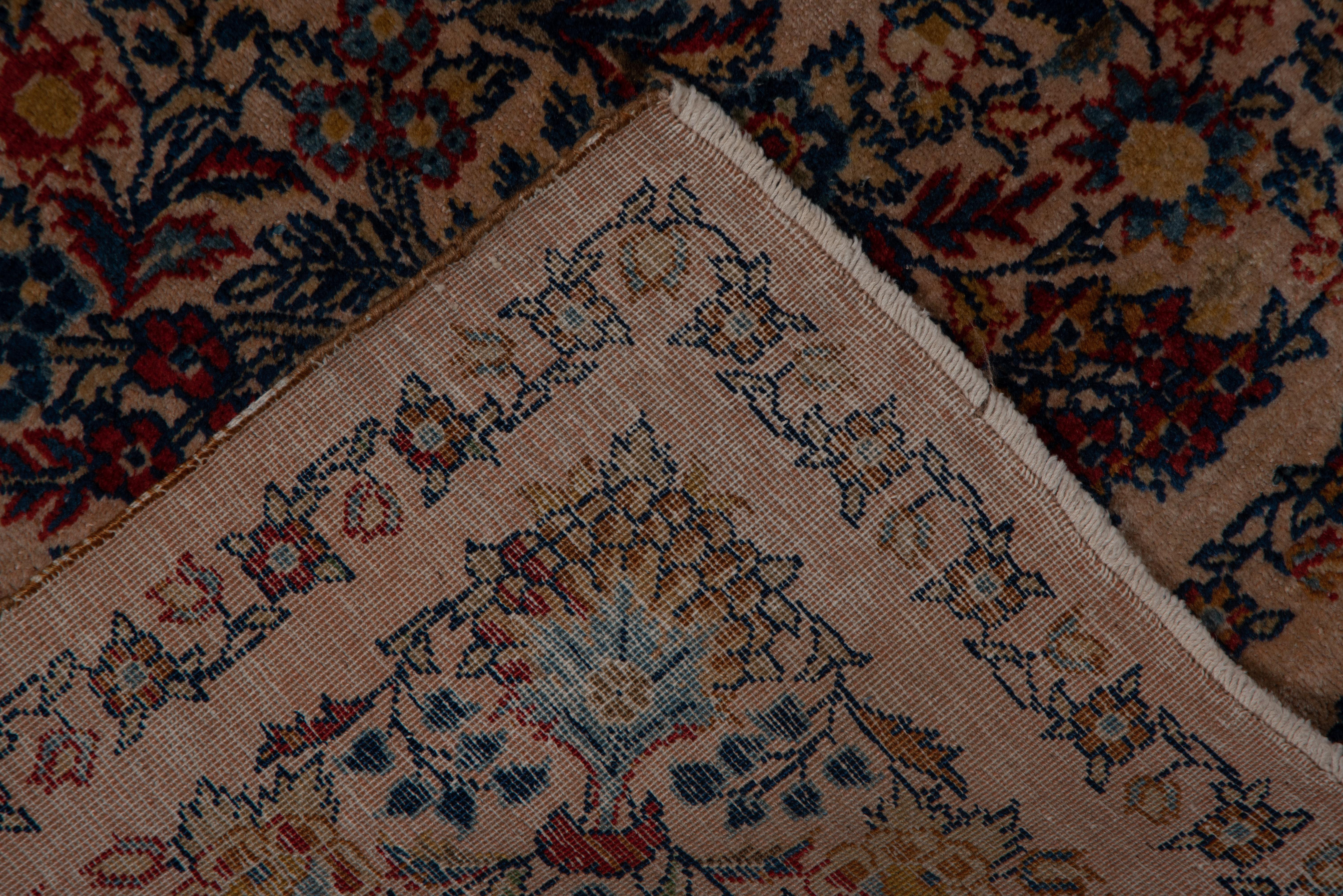 Fine Persian Kashan Rug In Good Condition In New York, NY