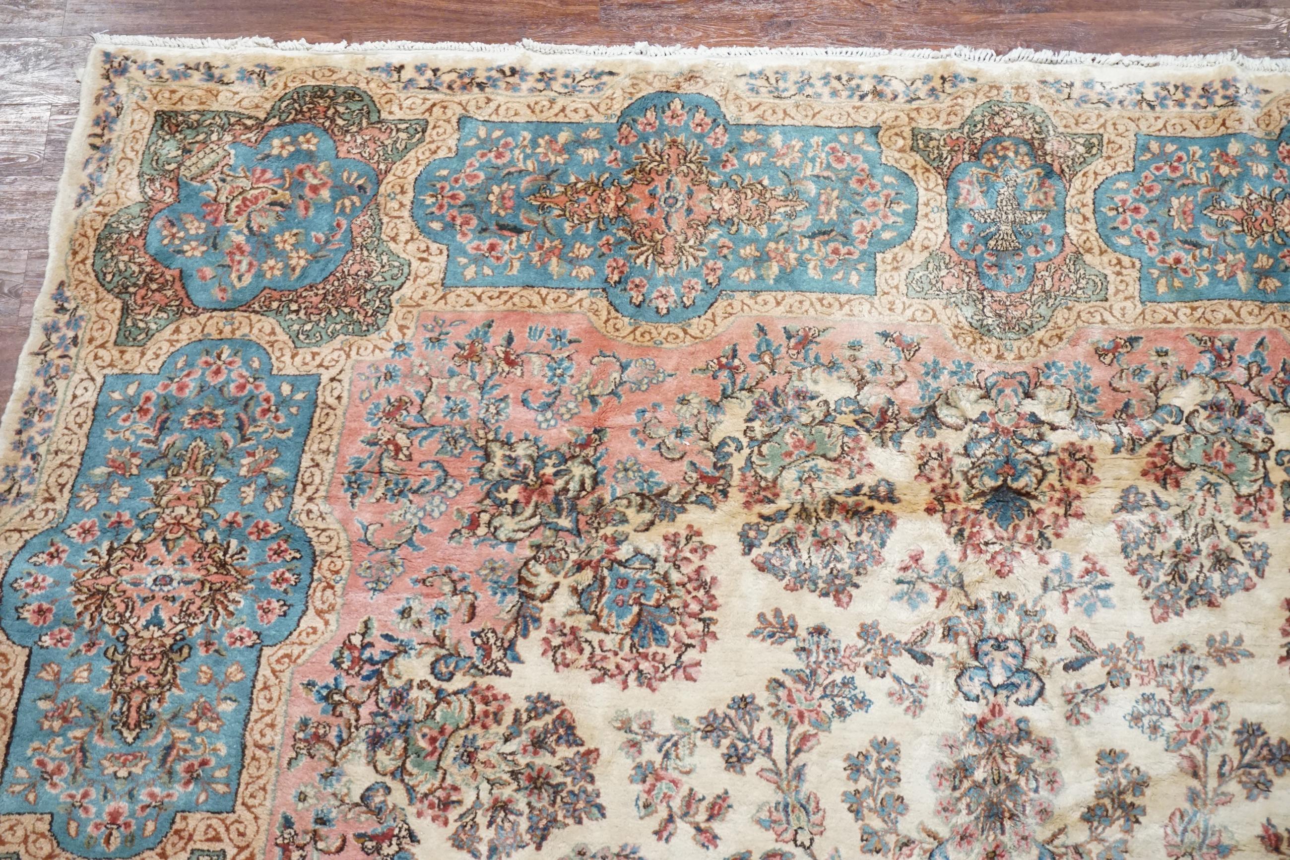 Mid-20th Century Fine Persian Kerman Rug, circa 1960 For Sale