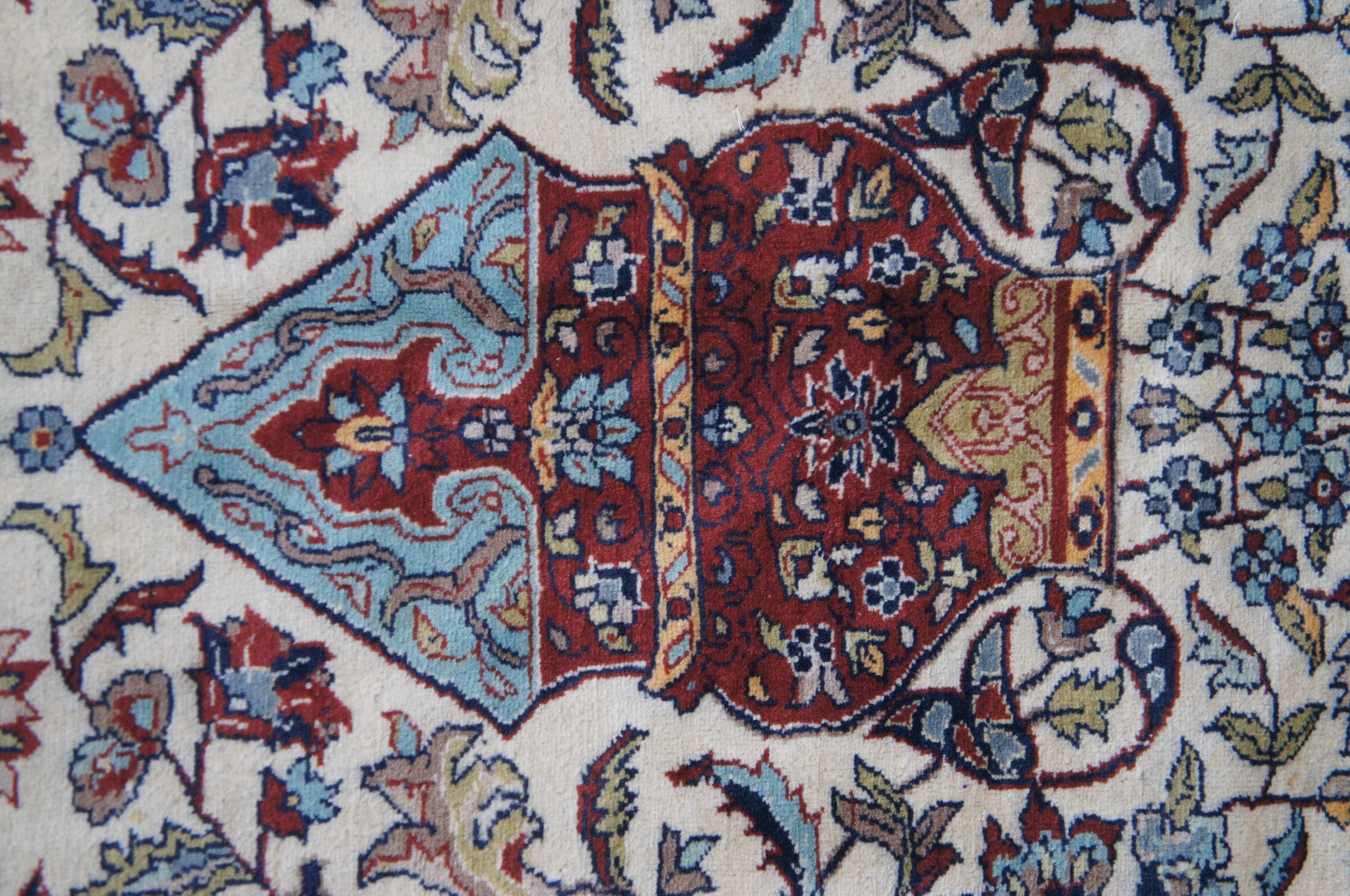Tappeto persiano Nain in seta e lana Ardabil con medaglione floreale 9' x 13' in vendita 4
