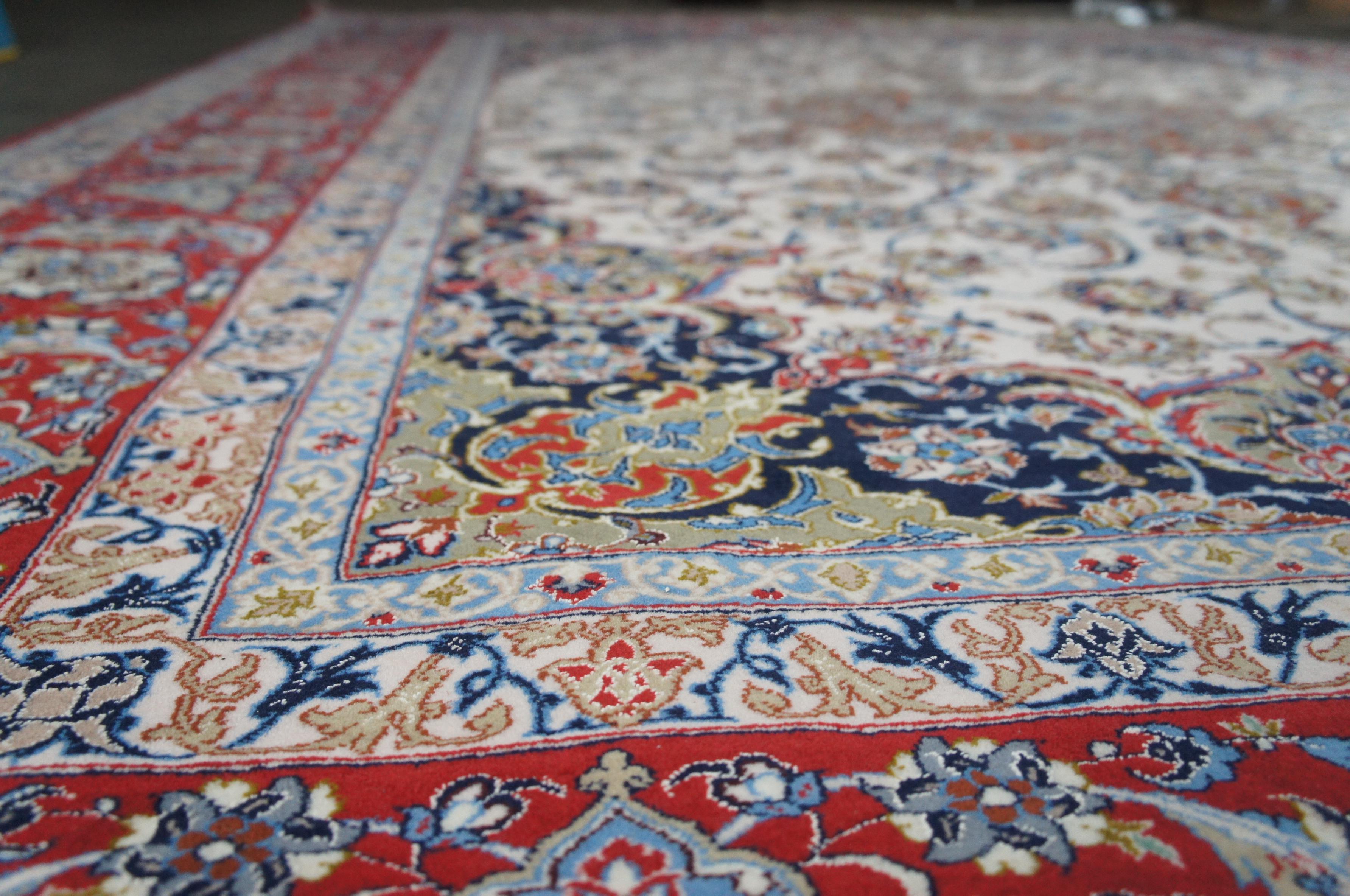Alfombra Persa Nain de Seda y Lana con Medallón Floral 7' x 10.5' en venta 7